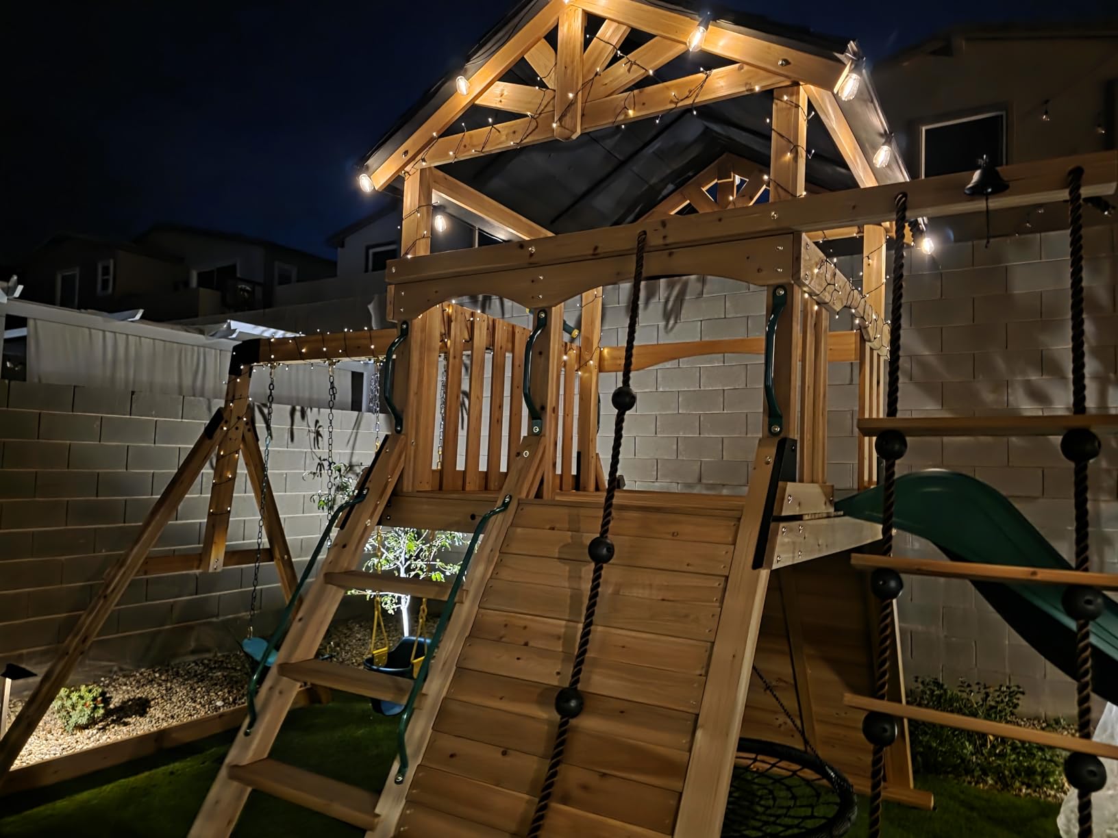 Backyard Discovery Endeavor Cedar Wood Swing Set with Wave Slide, Play Deck, Double Rock Wall, Rope Ladder, Climbing Wall, Belt Swings, 40-Inch Web Swing, Step Ladder, Toy Telescope, Outdoor Playset customer photo 1