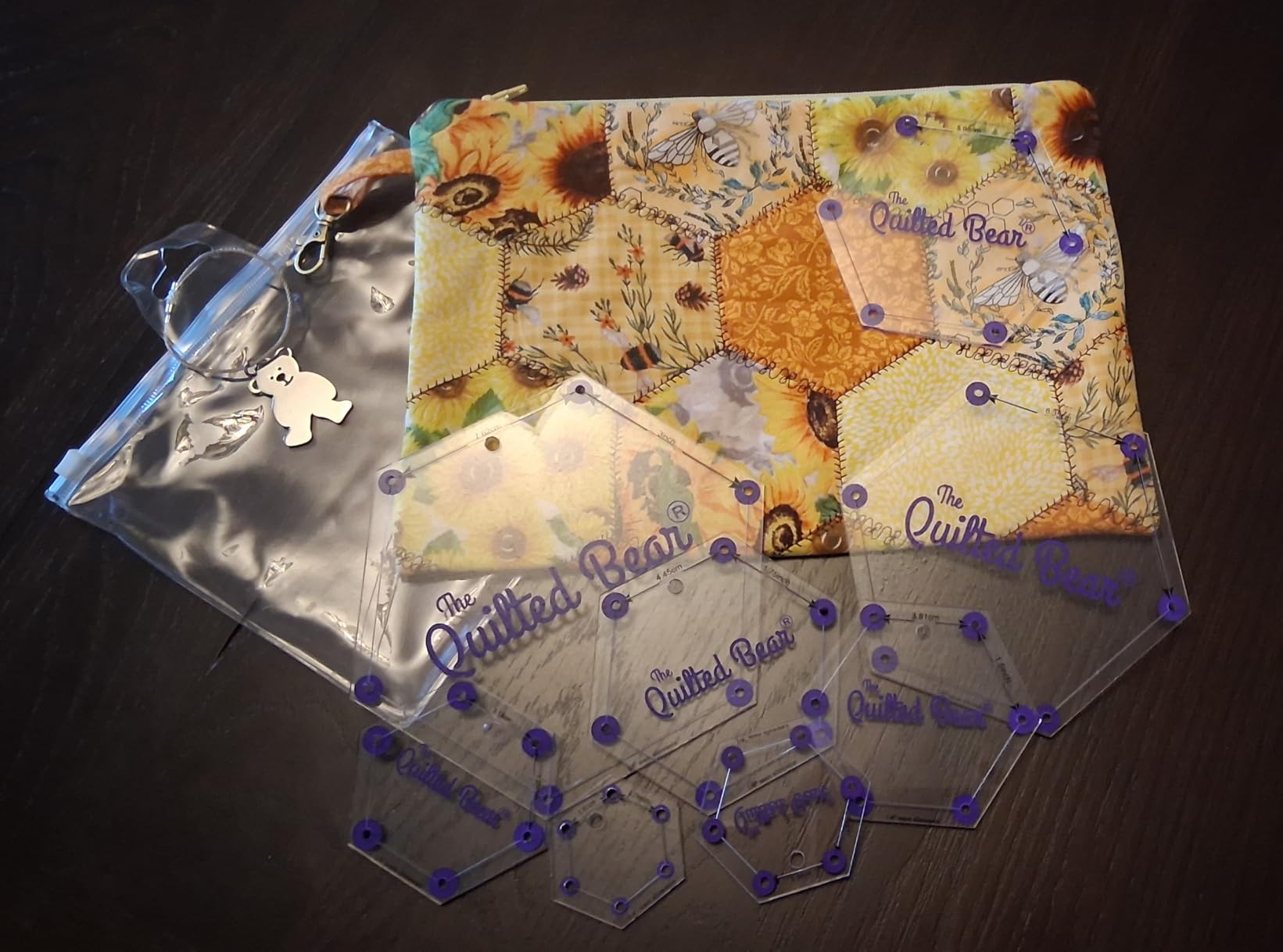 The Quilted Bear Square Quilting Templates - 8 Clear Non-Slip Acrylic Quilt Templates for Precise Fabric Cutting & Stress-Free Machine Quilting - Ideal for Quilt & Sewing Supplies (¾-3
