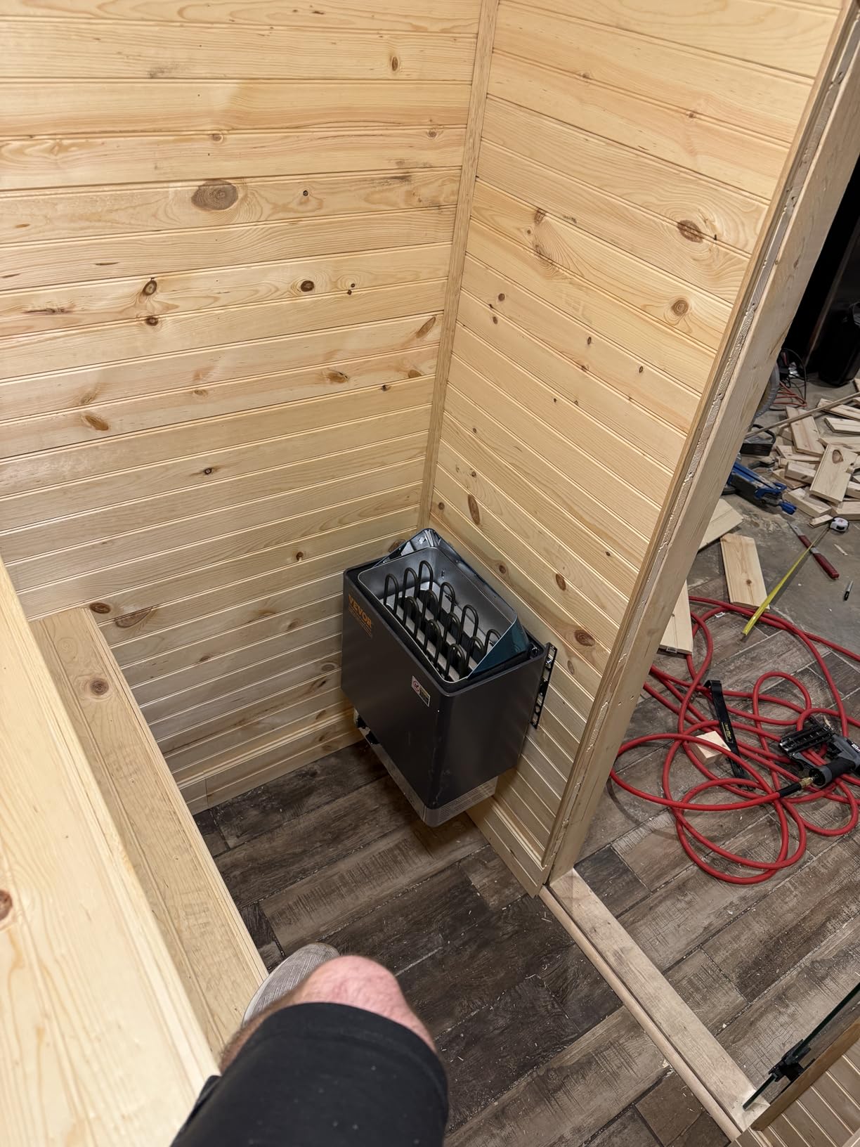 VEVOR Sauna Heater, 220V Electric Sauna Stove, Steam Bath Sauna Heater with 3h Timer and Adjustable Temp for Max. 176-318 Cubic Feet, Home Hotel Spa Shower Use (6KW) FCC Certification customer photo 1