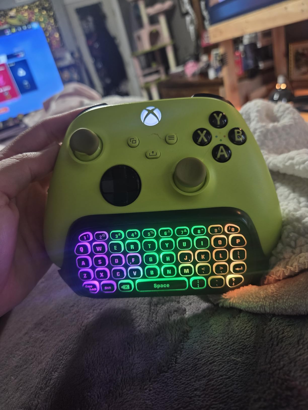 MoKo RGB Backlight Keyboard for Xbox One Controller, Xbox Series X/S, Wireless Chatpad Keypad w/ 2.4G Receiver customer photo 1