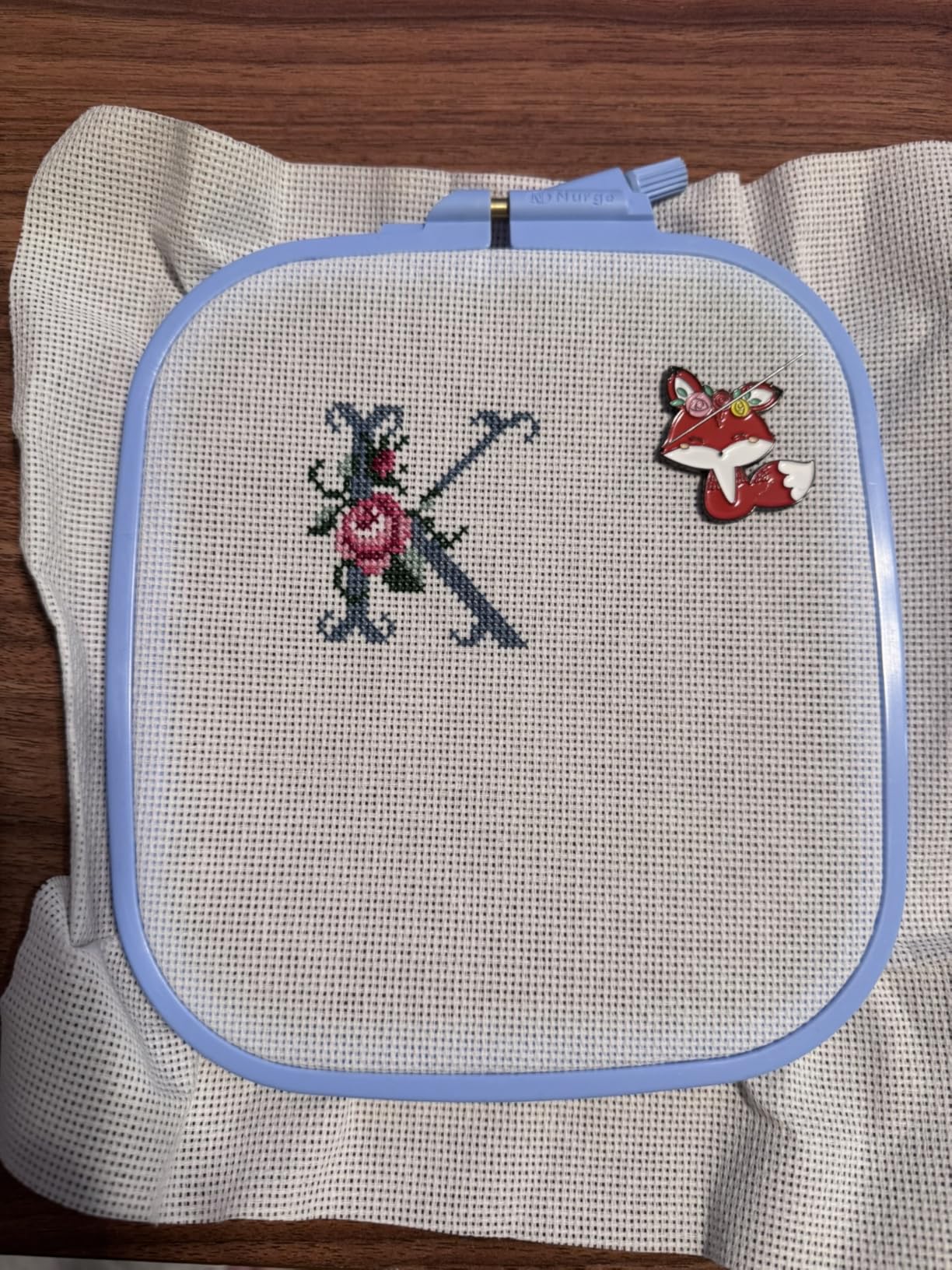 Nurge Square Embroidery Hoop - Plastic Cross Stitch Frame for Needlepoint & Embroidery - Adjustable Craft Hoop - Anthracite - Set of 4 customer photo 1