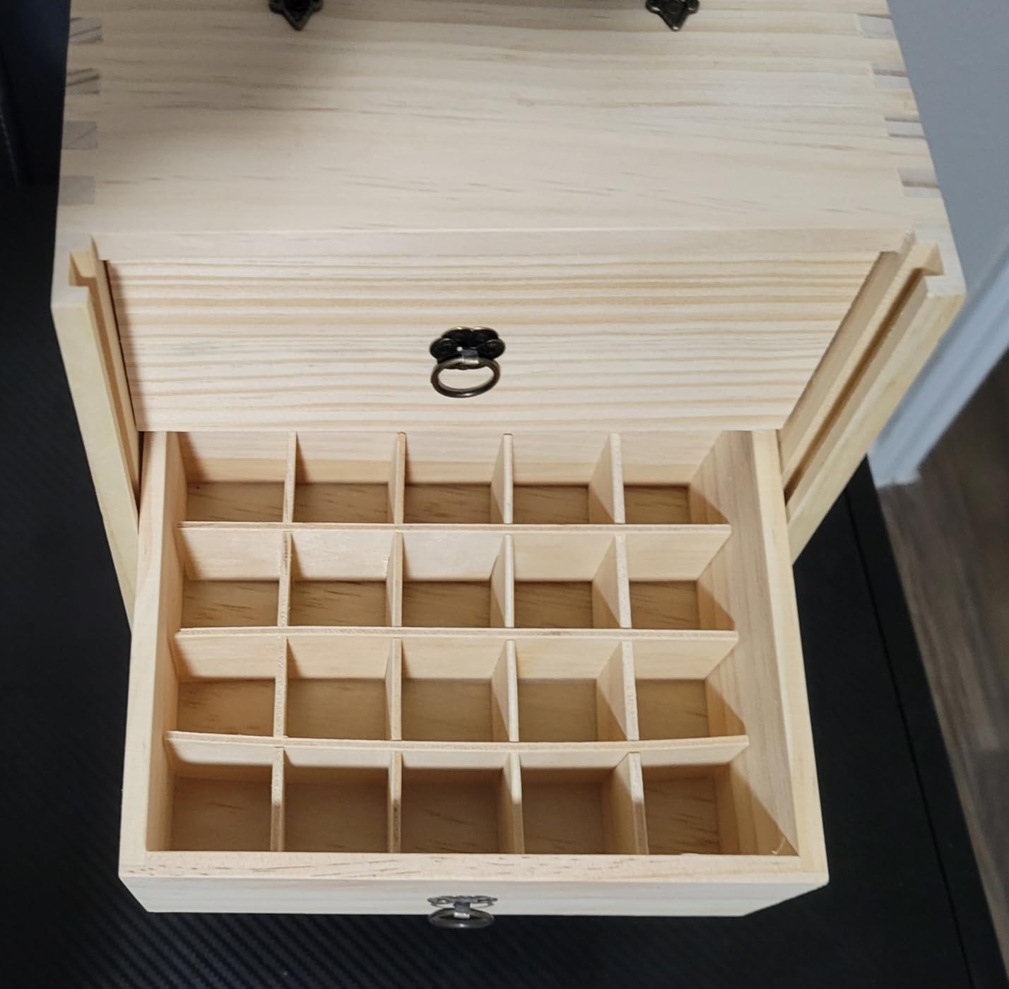 TORIBIO Essential Oil Storage Box for 40 Bottles, Wooden Essential Oils Holder Organizer Holds 5-30ml for Young Living & Doterra Bottles customer photo 1