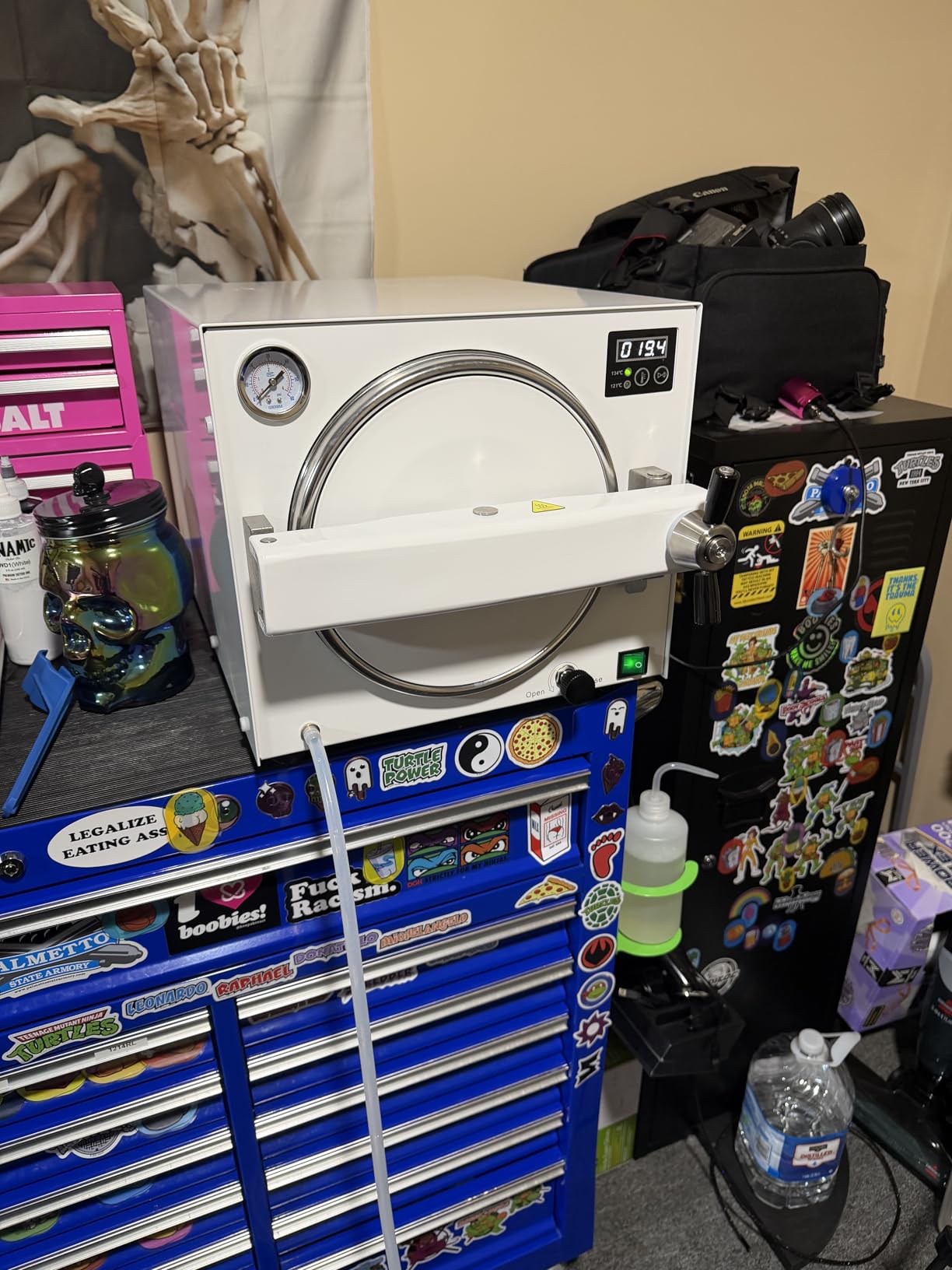 New Upgrade 18L Autoclave High Pressure Steam Sterilizer with Drying Function, 1500W Stainless Steel Machine with Safety Door Lock, Fast Automatic Cycle for Dental, Tattoo, Beauty & Lab Use customer photo 1