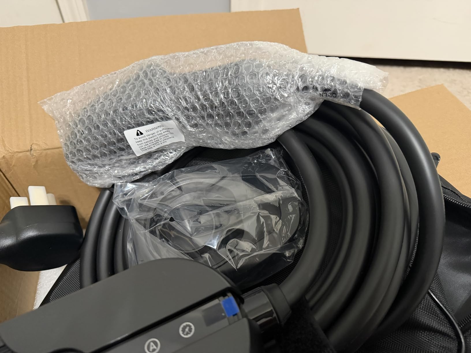 AIMILER Level 2 Electric Vehicle (EV) Charger (WIFI APP/Plug-play), 32A, 25ft Cable ETL Certified, 220V-240V NEMA 14-50P Plug EVSE w/ J1772 Connector, Portable EV Car Charging Stations for Home Level 2 customer photo 1