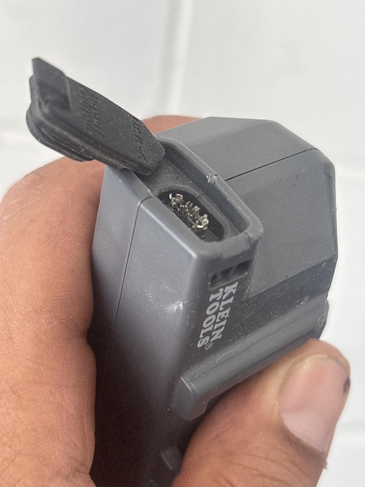 Klein Tools 60523 Dual Cooling Fan for Hard Hats and Safety Helmets, Lightweight, USB-C Rechargeable Fan customer photo 1