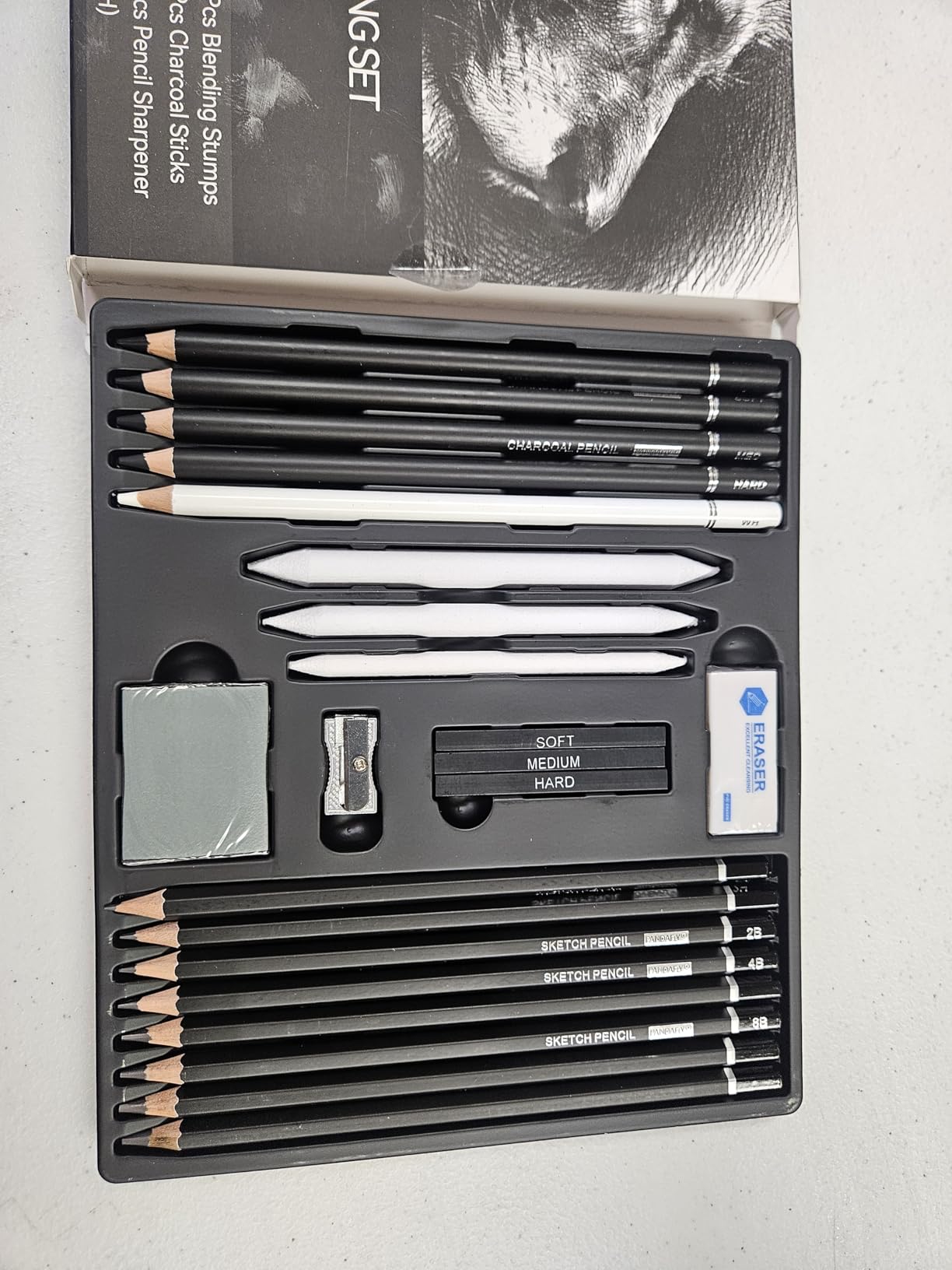 PANDAFLY Drawing Sketching Pencil Set, 22 Piece Pro Art Pencil Kit - Graphite Pencils (12B-2H), Black and White Charcoal Pencils, Charcoal Sticks, Stumps, Eraser, Sharpeners customer photo 1