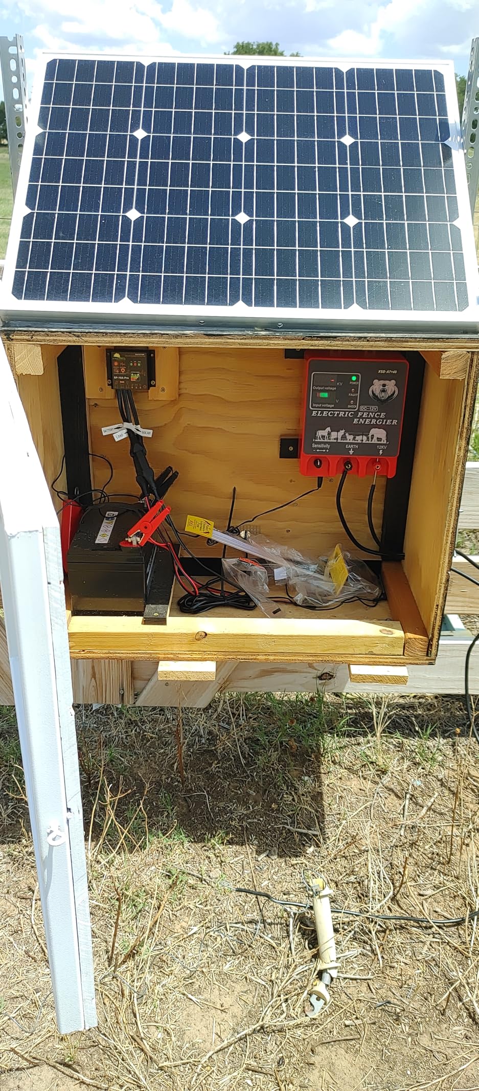 9J Electric Fence Charger Energizer, 9 Joules 20 Miles Plug-in Fencer, AC 110-240V/DC 12V, 12KV High Output Voltage, with Display Alarm and Remote, Deter Predators, Contain Cattle Horses and Livestock customer photo 2