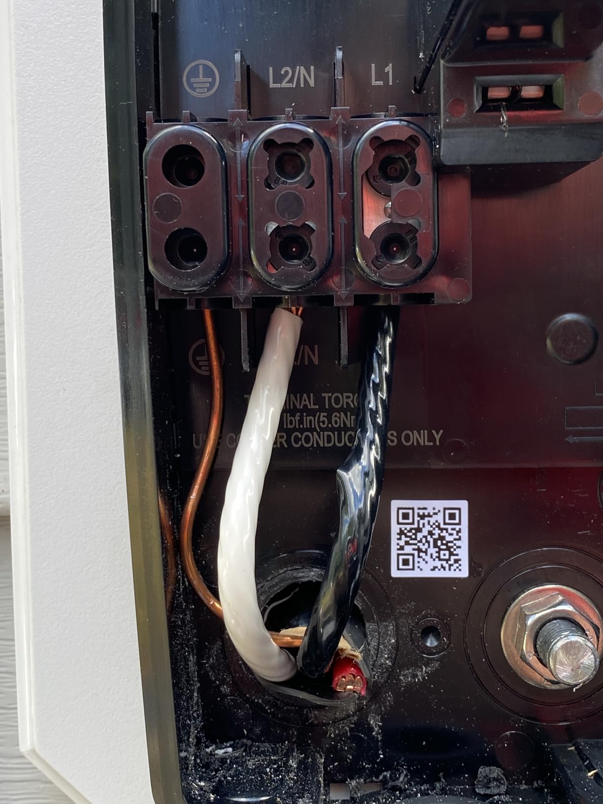Tesla Universal Wall Connector - Home Electric Vehicle (EV) Charger with Dual Plug Type (NACS + J1772) - Compatible with All North American EVs - Level 2 - up to 48A - Energy Star Partner customer photo 1