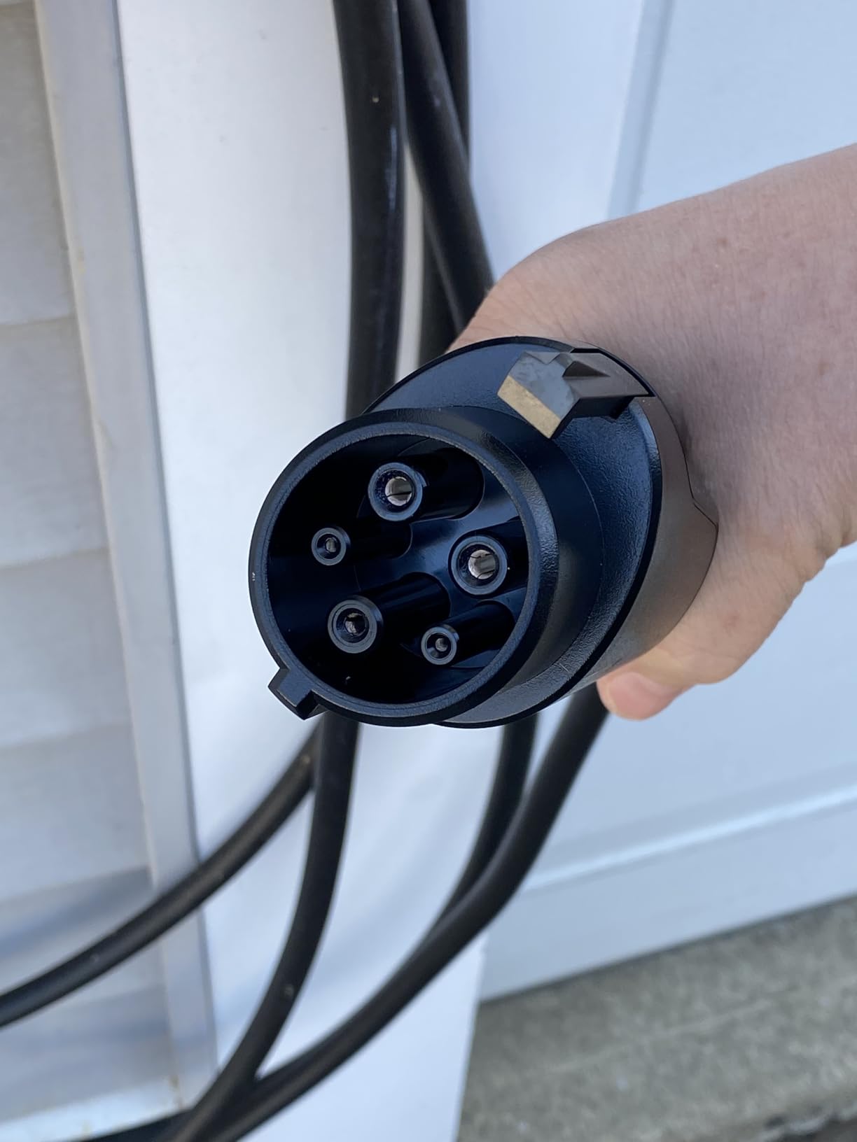 Tesla Universal Wall Connector - Home Electric Vehicle (EV) Charger with Dual Plug Type (NACS + J1772) - Compatible with All North American EVs - Level 2 - up to 48A - Energy Star Partner customer photo 2