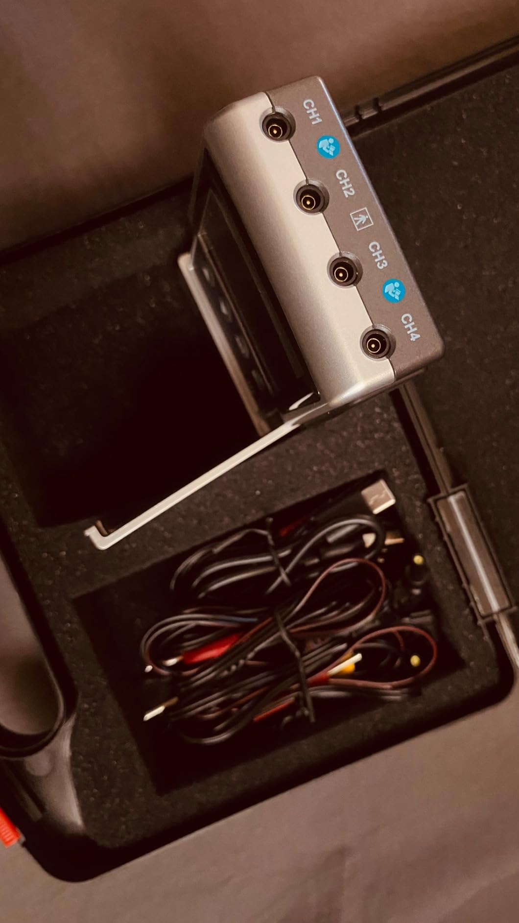 TENS 7000 Pro Rechargeable Tens Unit Muscle Stimulator, 4 Channels, Back Pain Relief, 8 Electrodes/Unit Pads, EMS and TENS Machine customer photo 1