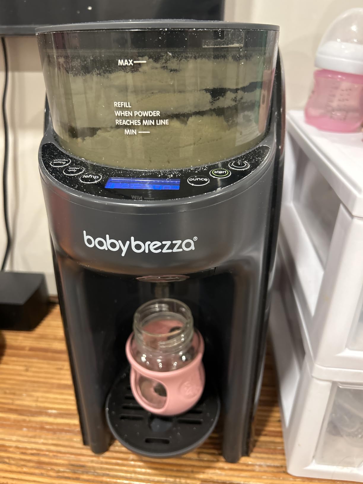Baby Brezza Formula Pro Advanced Formula Dispenser Machine - Automatically Mix a Warm Formula Bottle Instantly - Easily Make Bottle with Automatic Powder Blending, Charcoal customer photo 2