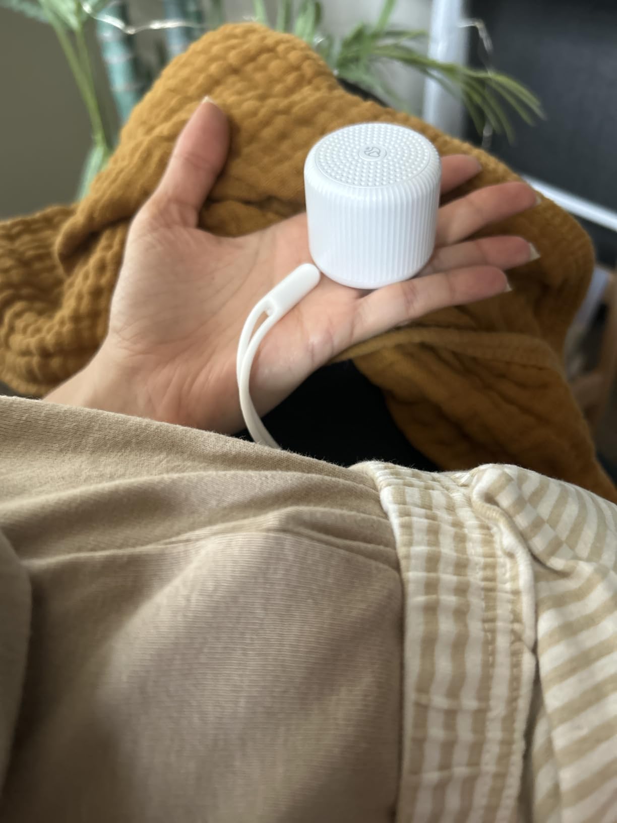 Portable Sound Machine for Baby Adults, LEICEX Travel Sound Machine, 15 Non-Looping Sound Timer and Memory Play, Mini White Noise Machine for Sleeping Office Privacy Travel Gift customer photo 2