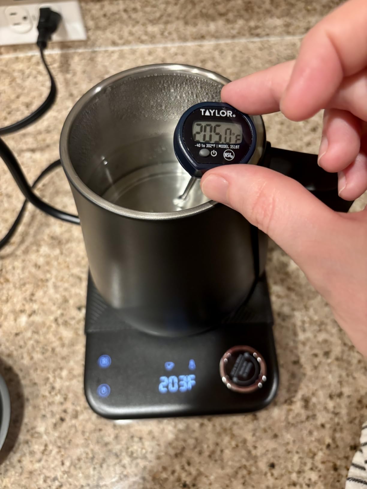 Gooseneck Electric Kettle HIYAKOI with +/-1F Temperature Control, Pour Over Kettle for Coffee & Tea, 1200W Rapid Heating, Stainless Steel Water Boiler with 12H Keep Warm & Built-in Timer, 0.8L/27oz customer photo 2