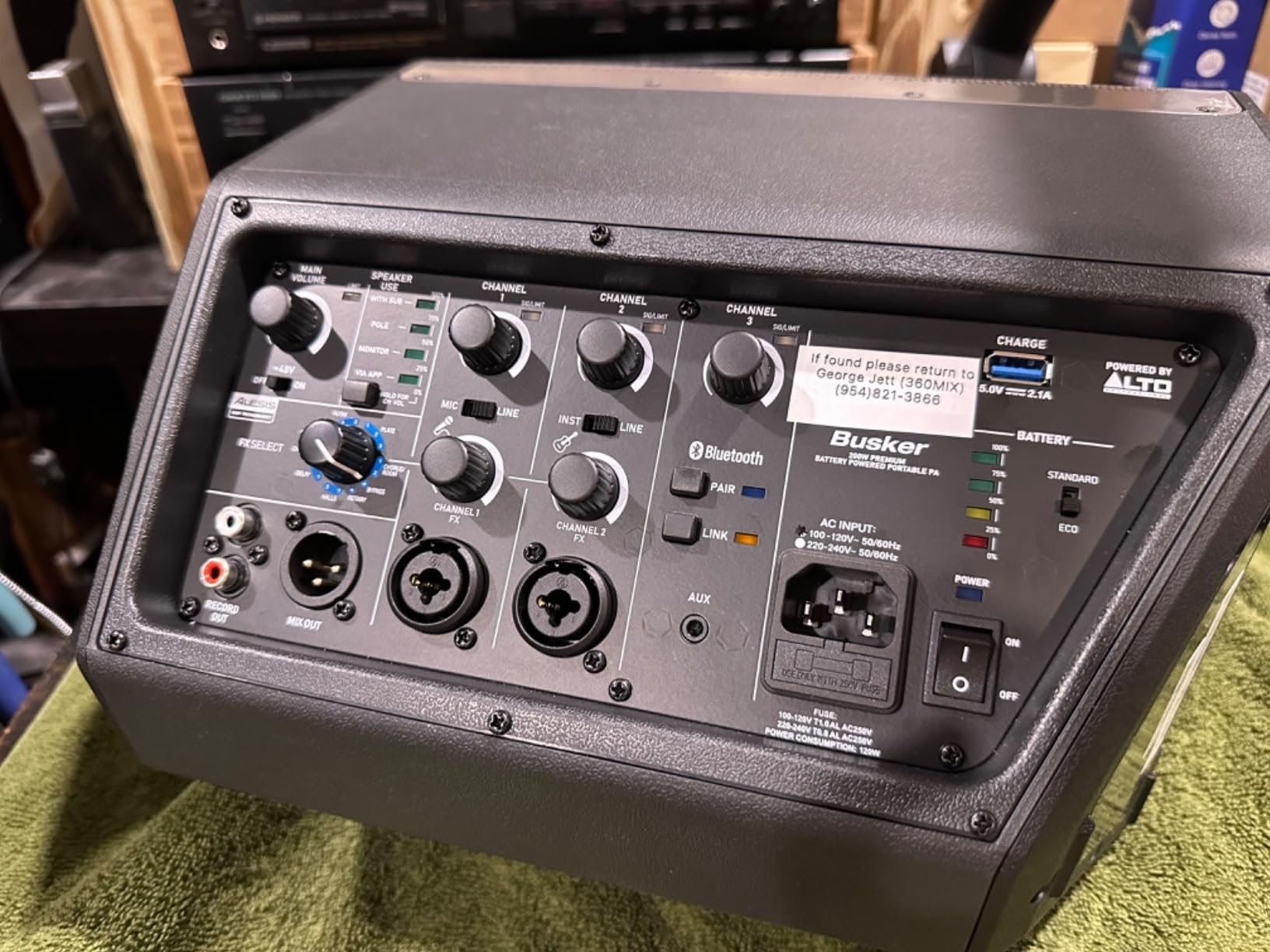 Sheeran Special Edition Busker - 200W Portable PA Speaker with Rechargeable Battery, Bluetooth, 3-Channel Mixer, Alesis FX, App, USB Charging customer photo 1