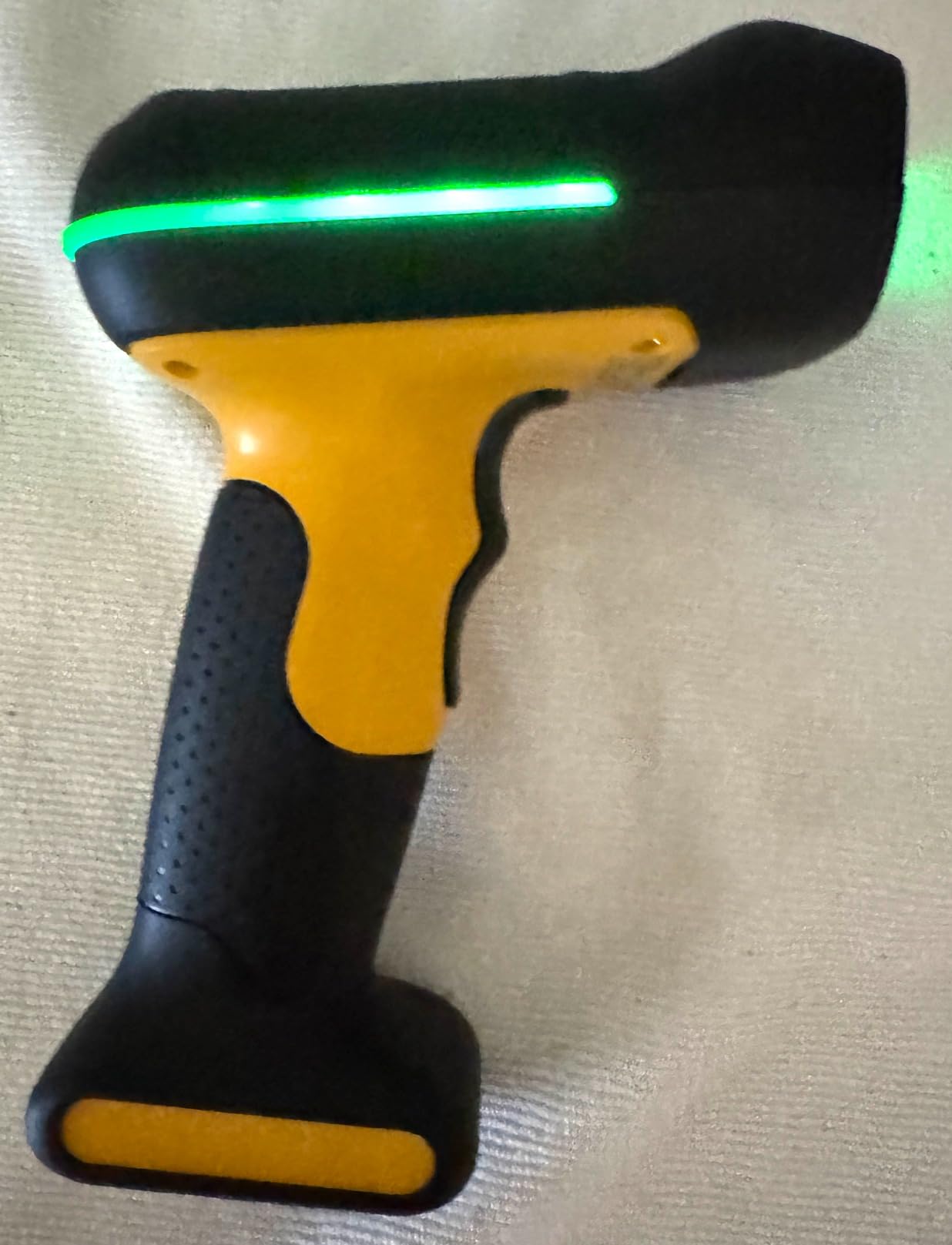 Inateck Industrial Barcode Scanner Wireless, 2D QR Code Scanner with Smart Charging Stand, IP67 Waterproof and Dustproof, Barcode Reader with 2600mAh Battery,Handscanner with App & SDK, BCST-75S customer photo 2