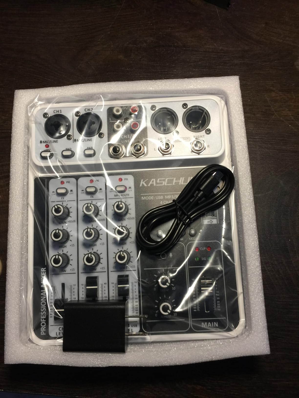 Professional 4-Channel DJ Audio Mixer, Bluetooth Sound Board with USB MP3 Input & 48V Phantom Power for Karaoke, Podcasting, Live Streaming & Home Recording customer photo 1