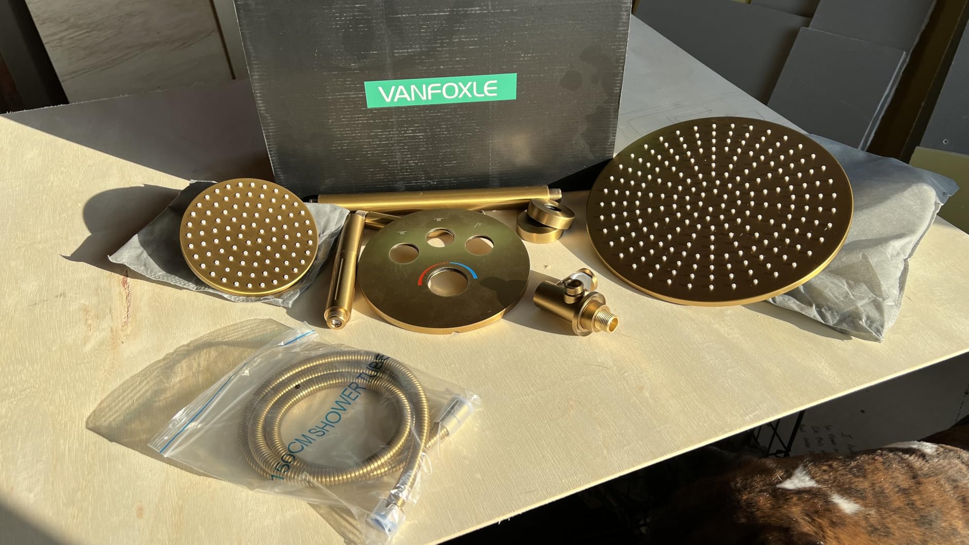 VANFOXLE Thermostatic Shower Faucet Set Matte Black Shower System, Push Button Diverter Shower Faucet with 2 in 1 Handheld, Ceiling Mount 12 Inch Shower Head Increased Thick with 6 Inch Shower Head customer photo 2