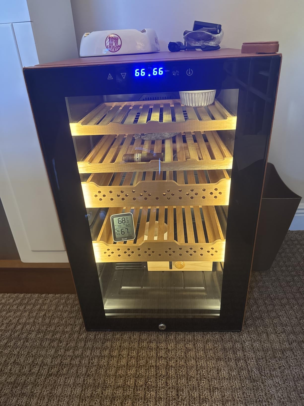 Electric Humidor, 70L 400 Counts Large Capacity,Thermostatic Cooling Humidor Cabinet with Smart Humidity & Temp Control, Spanish Cedar Wood Shelves, Safety Lock customer photo 2