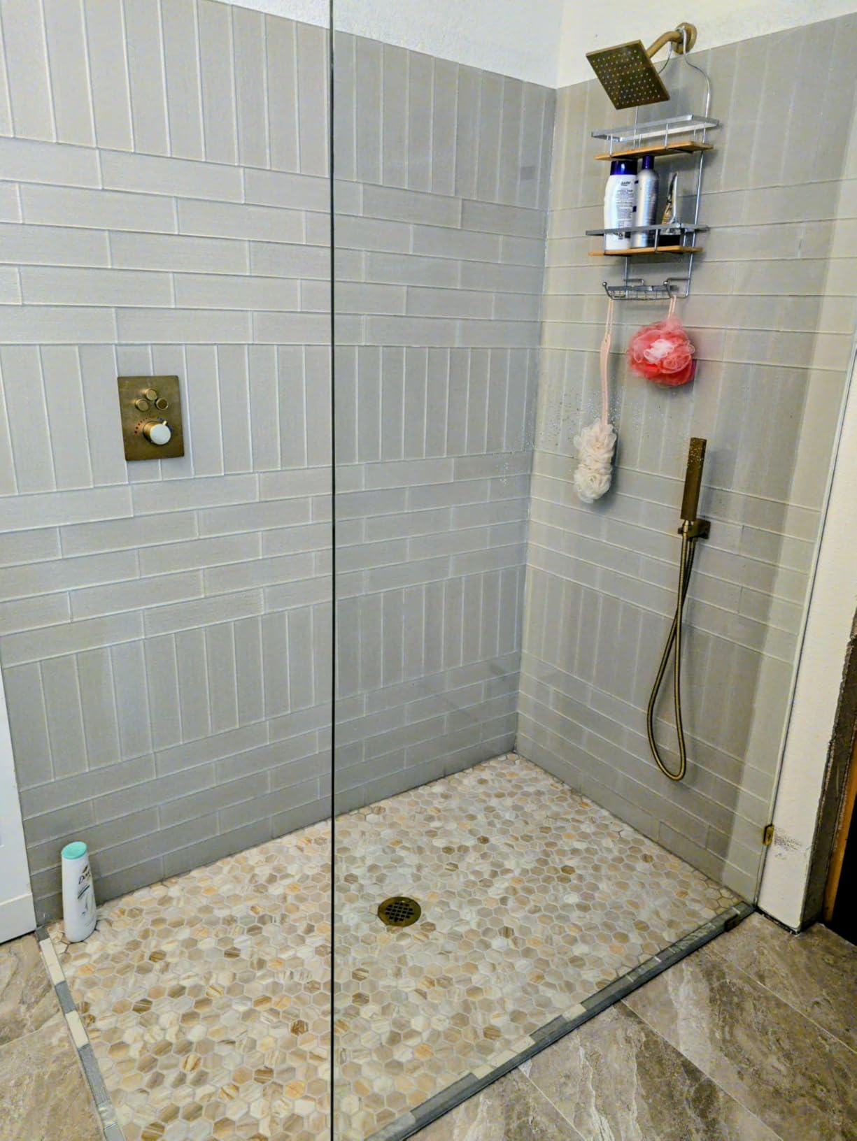 Thermostatic Dual Shower Heads System with Ceiling 12-Inch Rainfall Shower & Wall Mount 6-Inch High Pressure Shower Head, Matte Black Full Body Shower Faucet Set with Handheld customer photo 1