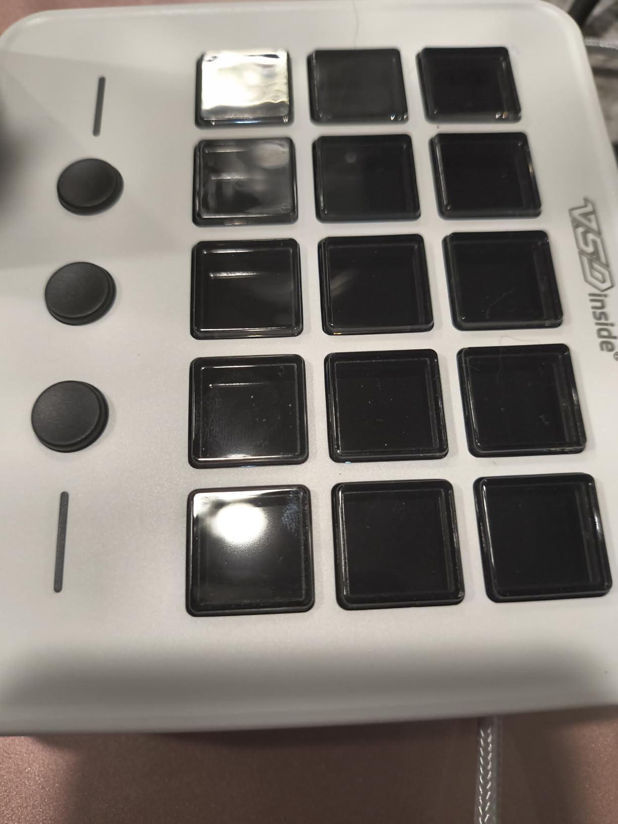 Macro Keypad, Stream Controller Deck Gaming Streaming Shortcut Keyboard, 18 Programmable Keys Customizable Visual AI Pad USB Soundboard for OBS, YouTube, Desk Office Setup, Laptop, PC, Mac customer photo 2