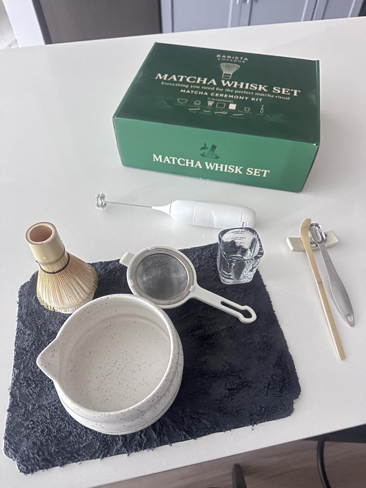 BARISTA EMPEROR(R) MATCHA WHISK SET PREMIUM 11pcs - Professional Matcha Kit Set with Matcha Bowl, Matcha Whisk, Milk Frother, Spoon, Sifter, Scoop, Stand, Cup, Tea Mat, Cloth - Matcha Bowl Set customer photo 2
