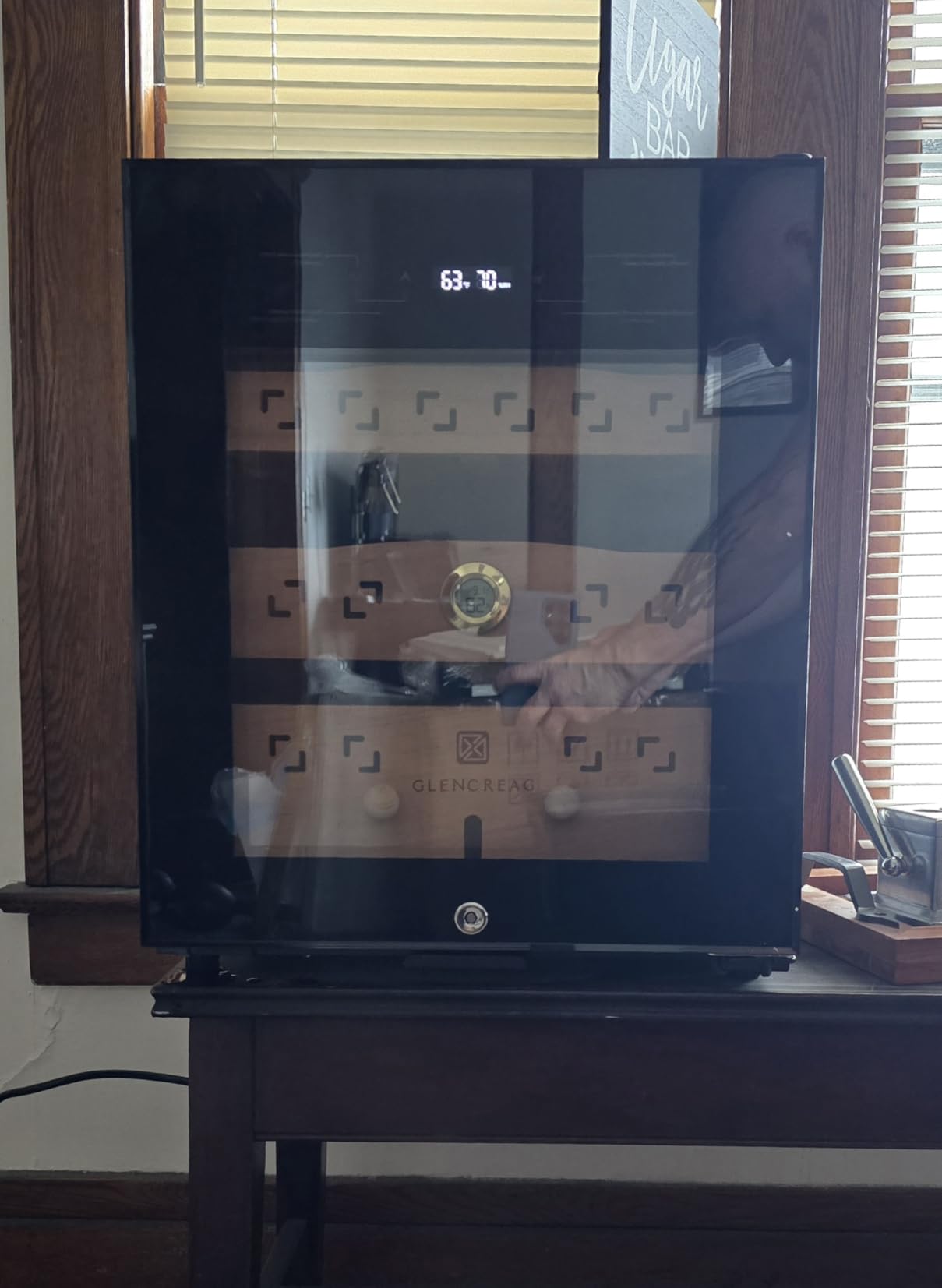 CM80D 75L Electric Cigar Humidor Cabinet with Compressor Cooling, 360° Circulation & Patented Ammonia Removal, Accurate Humidity & Temperature Control, Spanish Cedar Drawers, Lock & Light- 900 Counts customer photo 1