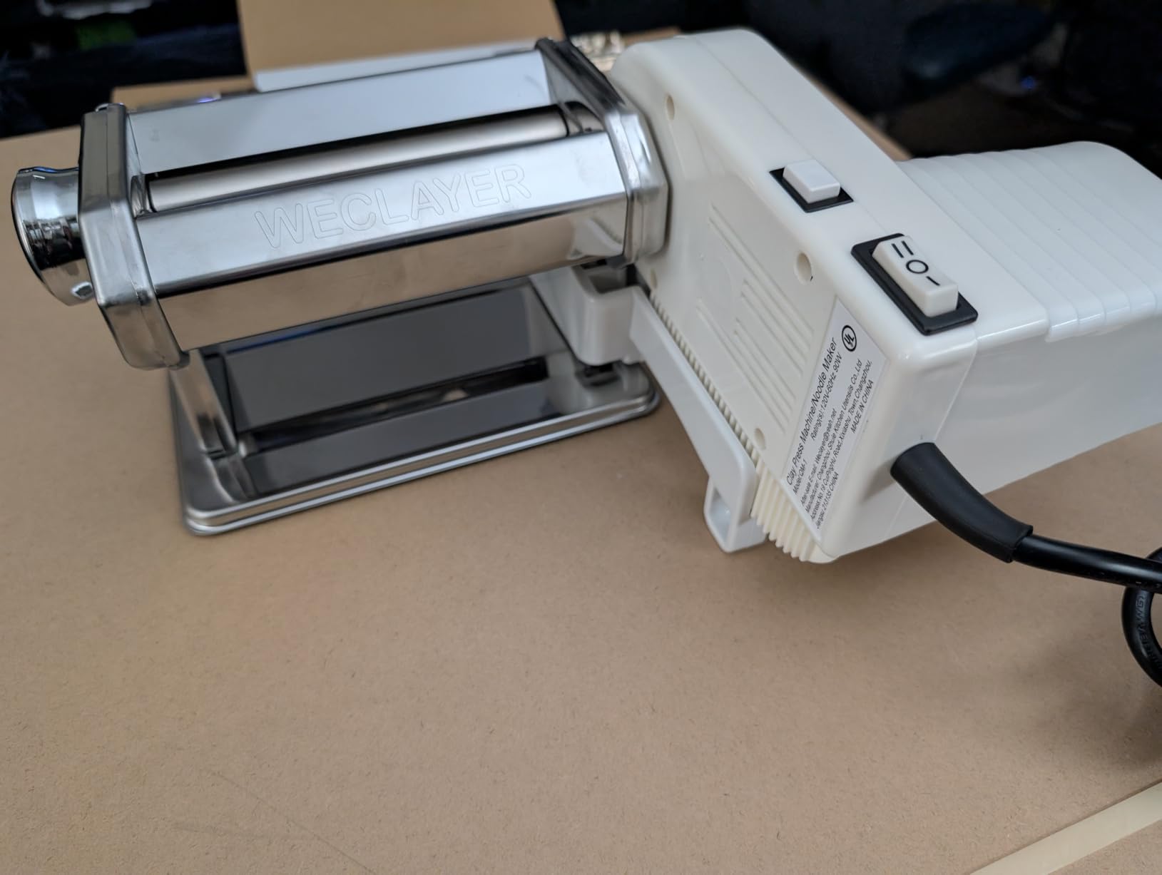 Electric Polymer Clay Press Machine Set,Dual Mode Clay Roller Machine,Clay Pasta Machine with 7 Thickness,Includes 100Pcs Non-Stick Sheets,Gloves,Polymer Clay Tools for Clay Earring Making customer photo 2