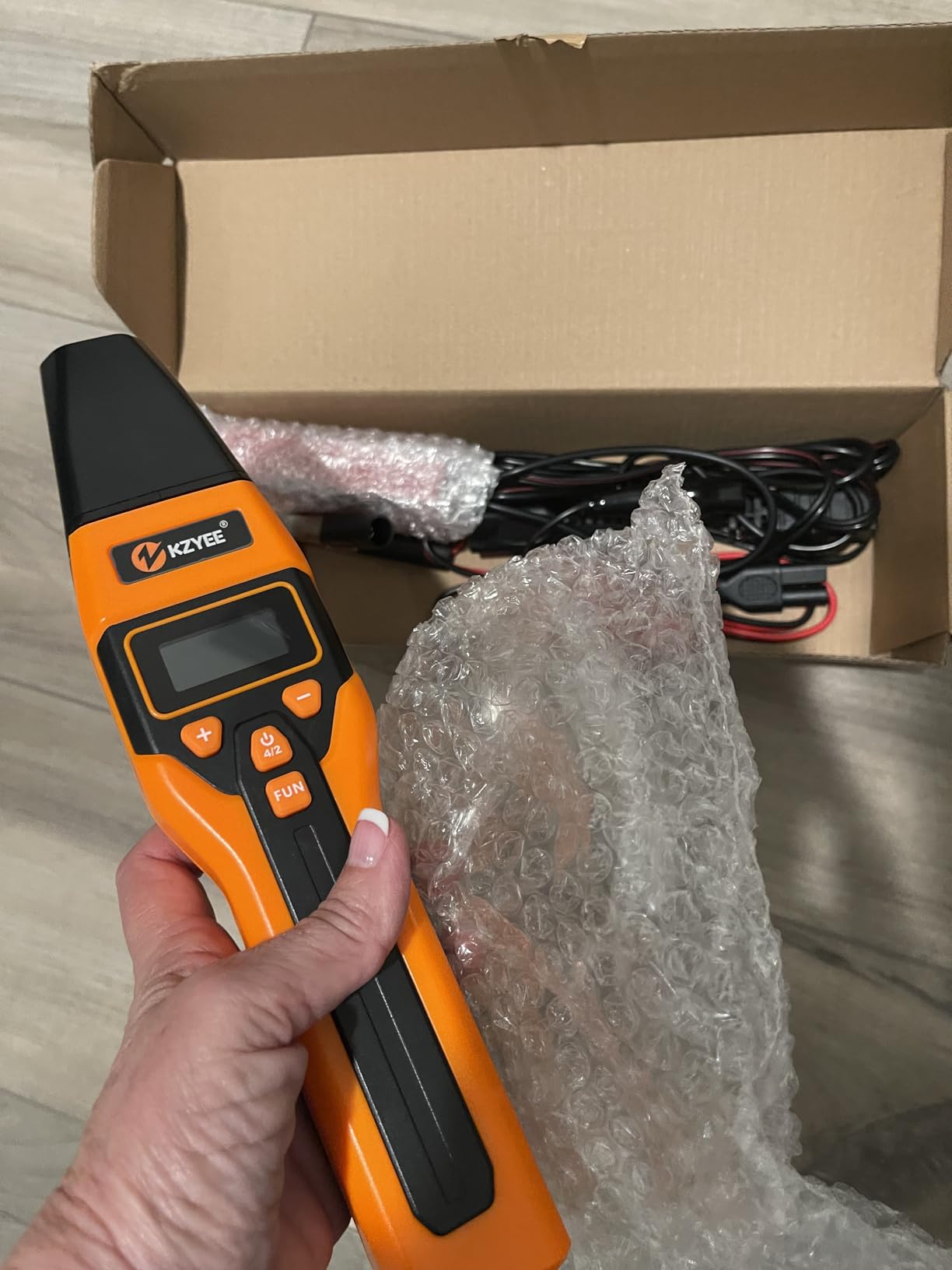 KZYEE KT80 Digital Inductive Timing Light with Tachometer (RPM), Advance, Dwell & 0-35V Voltage Test customer photo 1