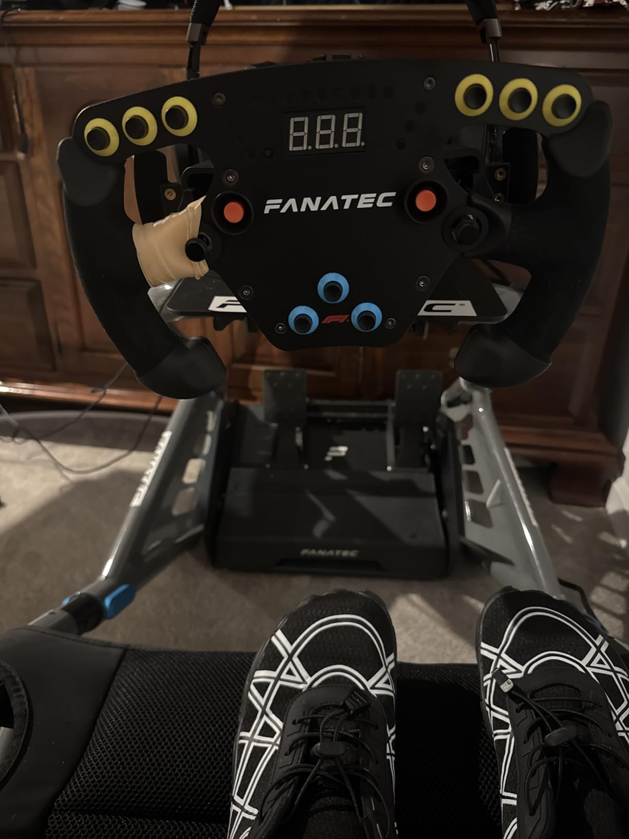 Fanatec Sim Racing ClubSport Steering Wheel F1 Esports V2 - Officially Licensed Formula 1 Product, Alcantara Grips, LED Display, Magnetic Paddles, Integrated Vibration Motors - PC customer photo 2