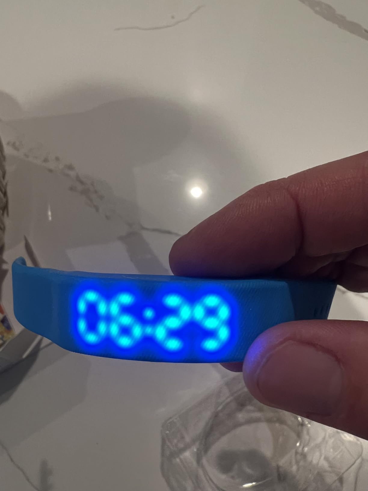 Vibrating Alarm Clock Watch for Heavy Sleepers, Silent Wake Up Bracelet & Smart Wristband, Wearable Vibration Wrist Alarm, Non-Audible Sleep Wristband for Men & Women customer photo 2