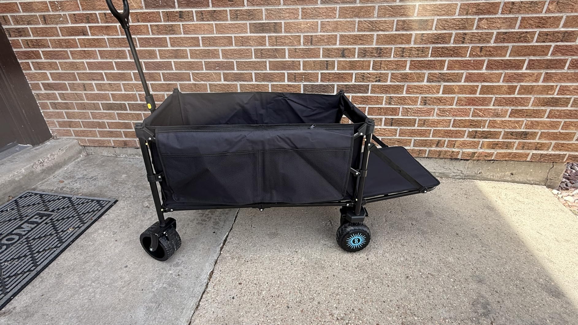 Everyfun Electric Utility Wagon Cart - 330 lb Load, 180 L Foldable Beach Wagon with Remote, 4-Speed, All-Terrain Wheels for Camping, Beach, Garden & Shopping, Black customer photo 2