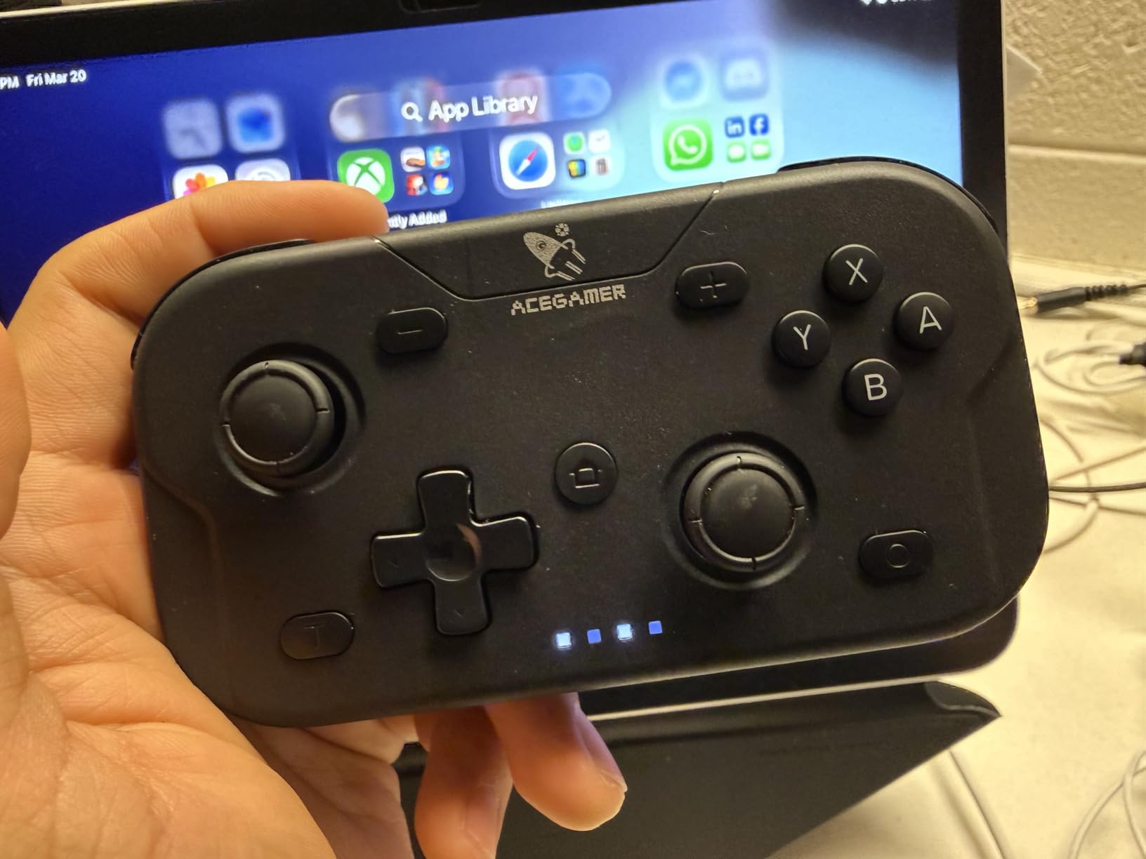 AceGamer Wireless Pocket Controller for Nintendo Switch/Switch 2/Android/iOS/PC/Steam Deck/Phone, 1000Hz Polling Rate, Bluetooth Controller with Lift-and-Lock Joysticks/6-Axis Gyroscope/Turbo/Vibration customer photo 1