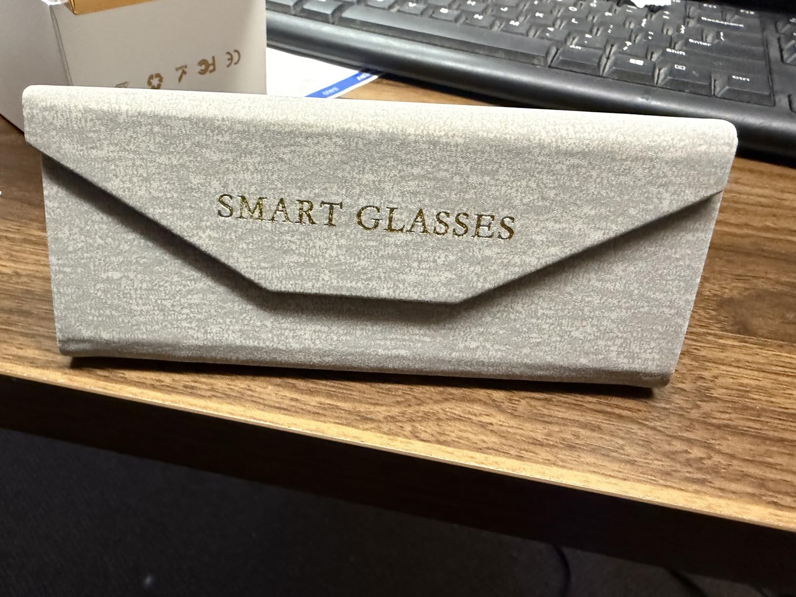 EarlySincere 2026 Men's and Women's AI Smart Glasses, AI Real-Time Translation with 164 Languages, 50 Hour Battery Life, UV Protection, IP65 Waterproof AI Glasses customer photo 2