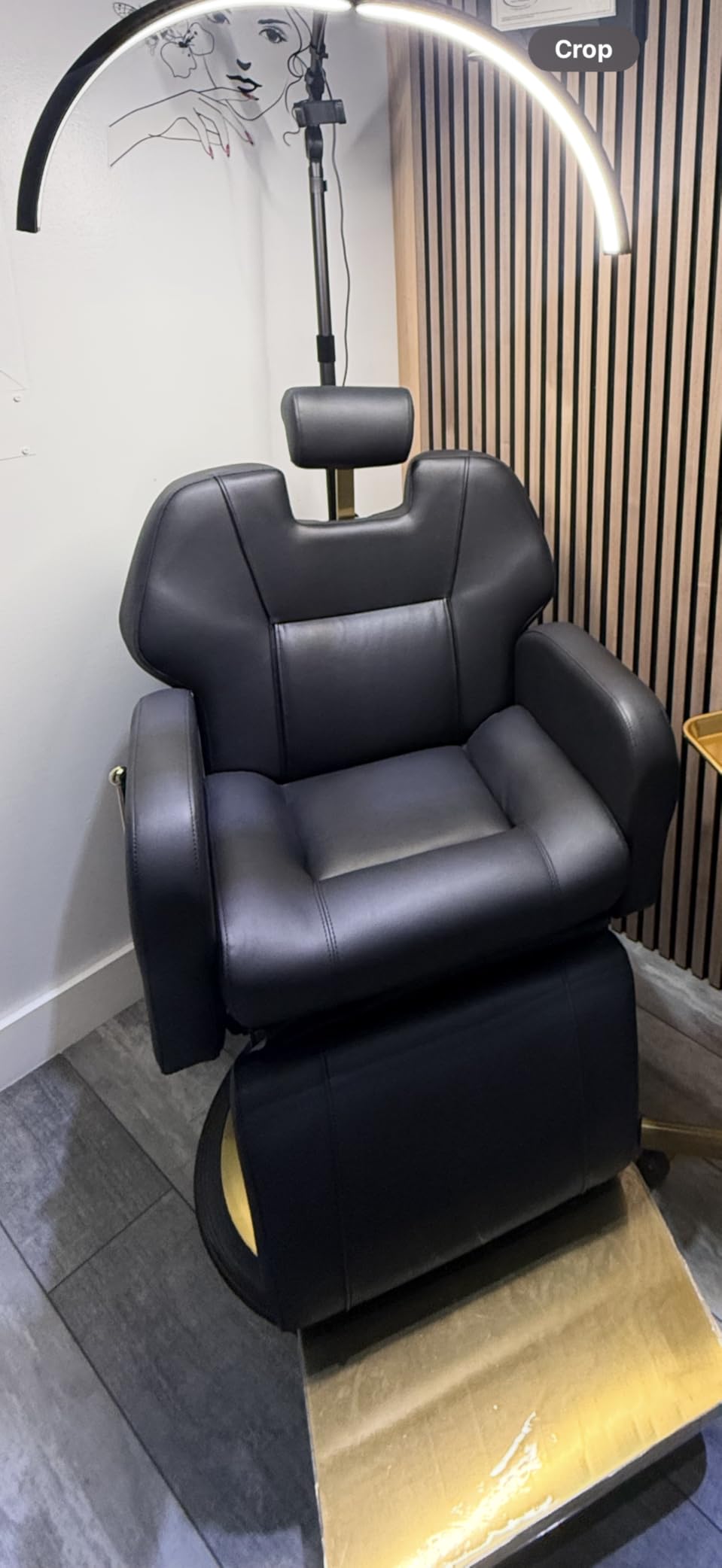 Baasha Reclining Barber Chair, 440lbs Heavy Duty Hydraulic Salon Equipment, Tattoo & Styling Chair with 360 Swivel, Memory Foam Padding customer photo 2