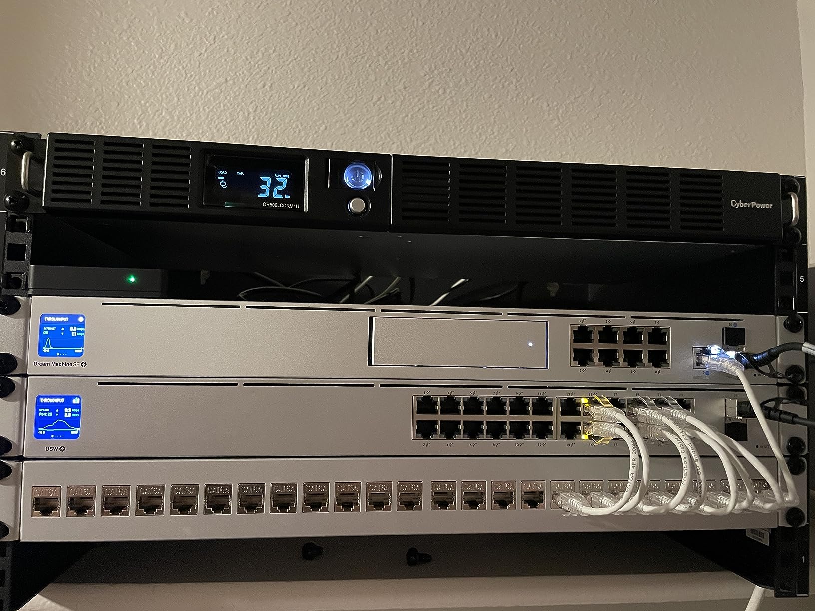 CyberPower OR500LCDRM1U Smart App LCD UPS Battery Backup and Surge Protector, 500VA/300W, 6 Outlets, AVR, 1U Rackmount customer photo 2