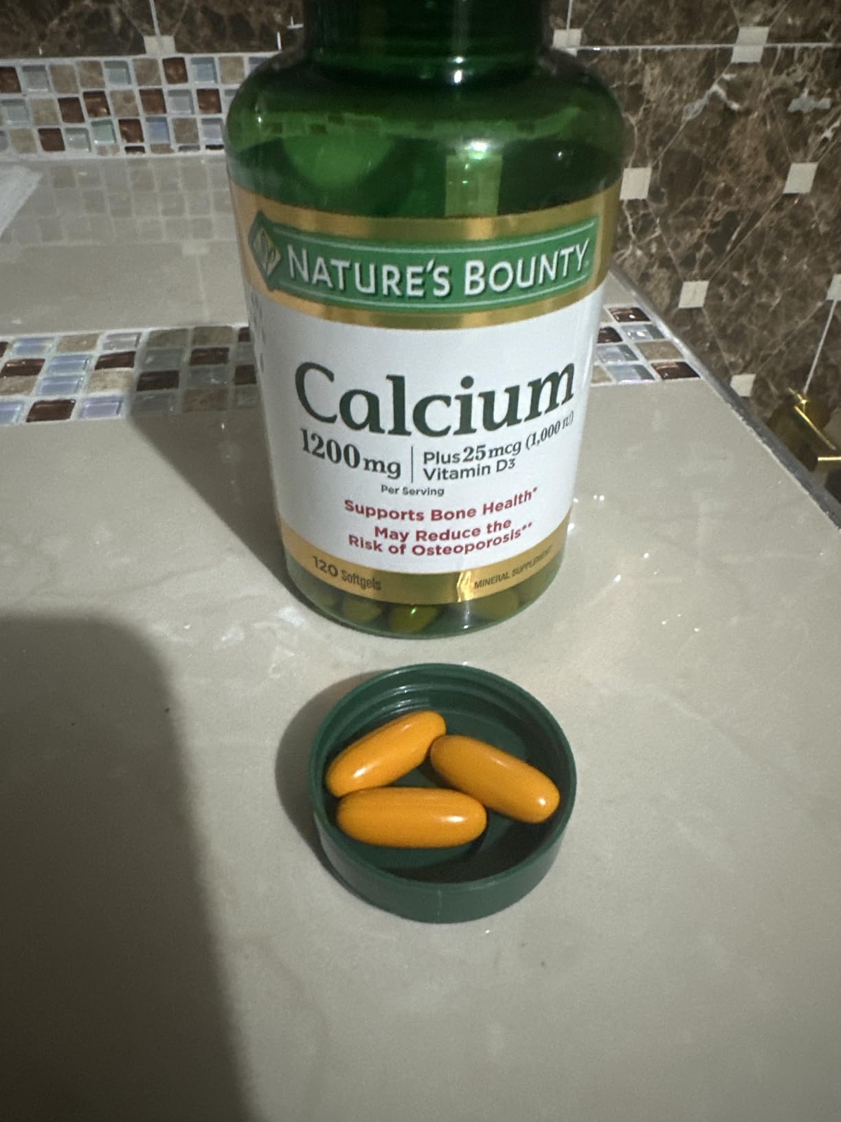 Nature's Bounty Calcium 1200 mg with 1000 IU Vitamin D3 - Bone Health Softgels, Calcium and Vitamin D Supplement, Gluten Free, 2 Softgels per Day, 120 ct (Pack of 1) customer photo 1