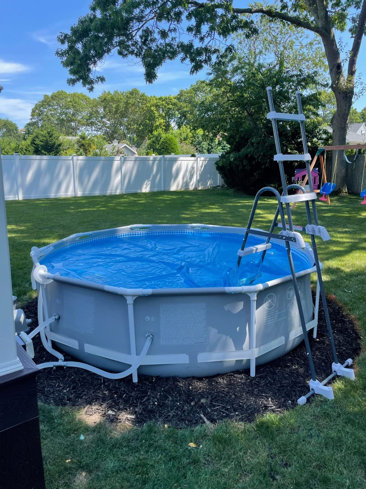 INTEX Deluxe Pool Ladder with Removable Steps for 36-Inch and 42-Inch Wall Height Above Ground Pools customer photo 1