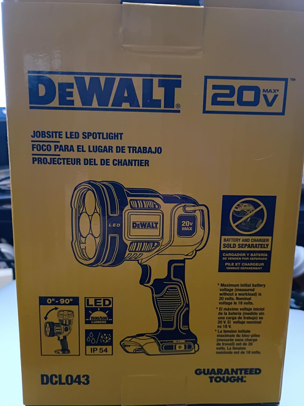 DEWALT 20V MAX* LED Work Light/Flashlight (DCL040) customer photo 1
