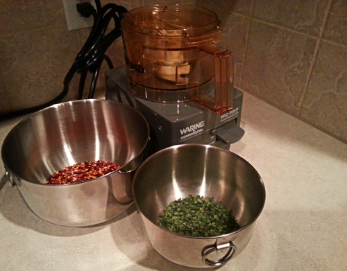 Waring Commercial Pro Prep Chopper Grinder, 3/4 Horsepower High-Speed Motor, 3/4 Quart Capacity, Dual Bowl for Chopping and Grinding, Grind Spices and Hard Foods, Parmesan and Chocolate, WCG75 customer photo 1
