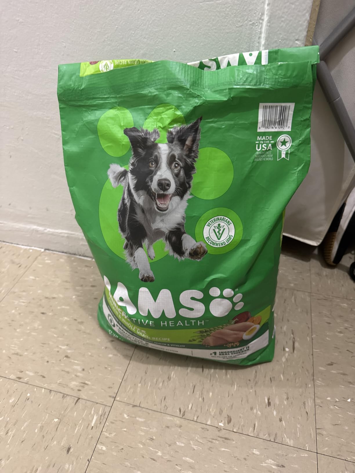 IAMS Proactive Health Adult Minichunks Premium Dry Dog Food, 30 lb. Bag customer photo 2