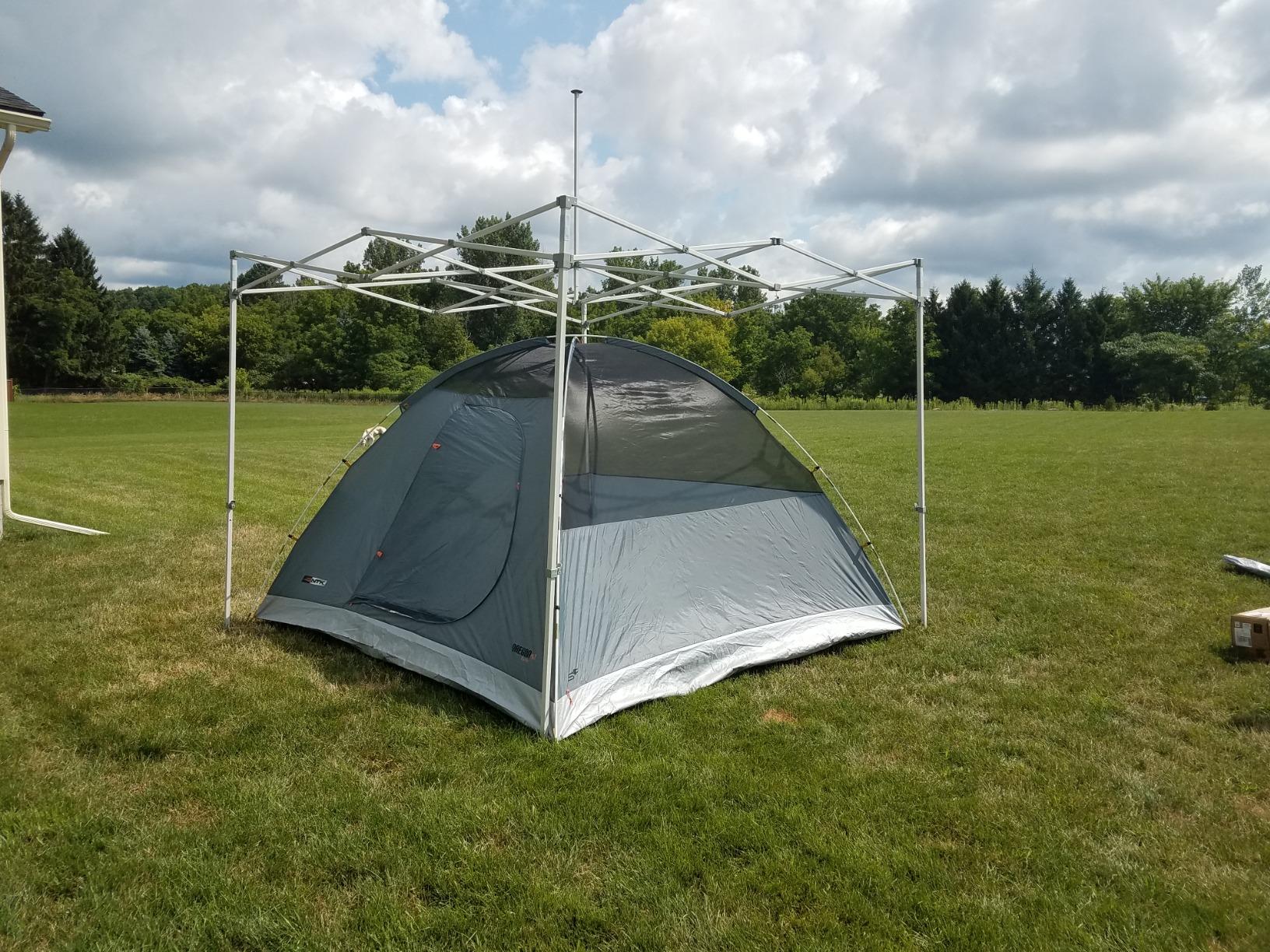 Eurmax USA NOMATTER ONE-Person Open&Close 10x10ft Pop Up Canopy Tent, Portable Shelter Canopy for Outdoor Events, Instant Canopies, Temporary Sunshade, Bonus 4 Sand Bags (White) customer photo 2