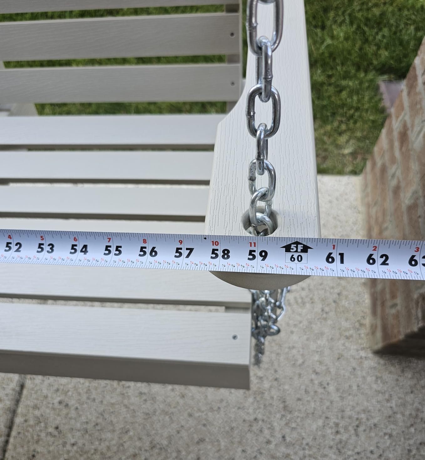 highwood Weatherly Porch Swing 5 Feet, Black customer photo 2