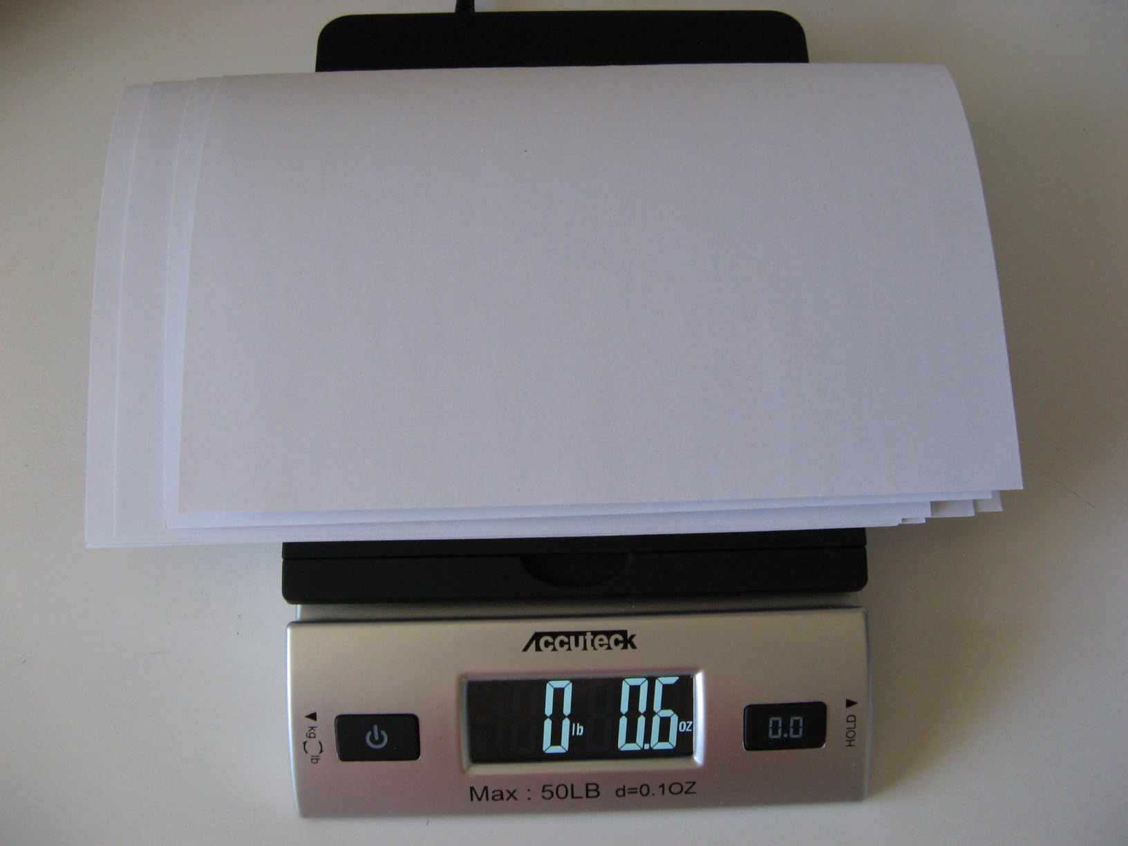 Accuteck 8250 High Accuracy Digital Shipping Scale and Postal Scale, 0.1oz Precision, 50Lb customer photo 1