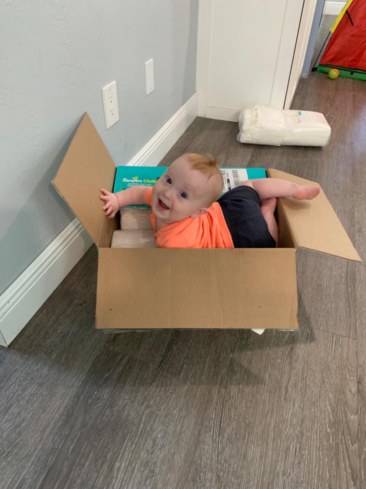 Baby Diapers Size 3, 168 Count - Pampers Swaddlers, ONE MONTH SUPPLY (Packaging and Prints on Diapers May Vary) customer photo 1