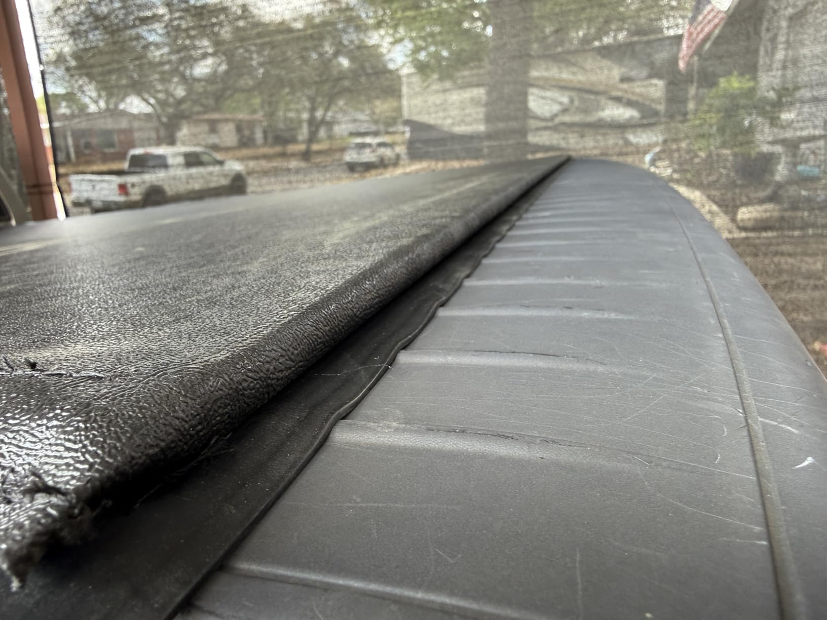 Gator Soft Roll-Up Truck Bed Tonneau Cover w/ Gear Straps | 134693 | Fits 2019 - 2025 Dodge Ram 1500, 2010-20 2500/3500 6' 4