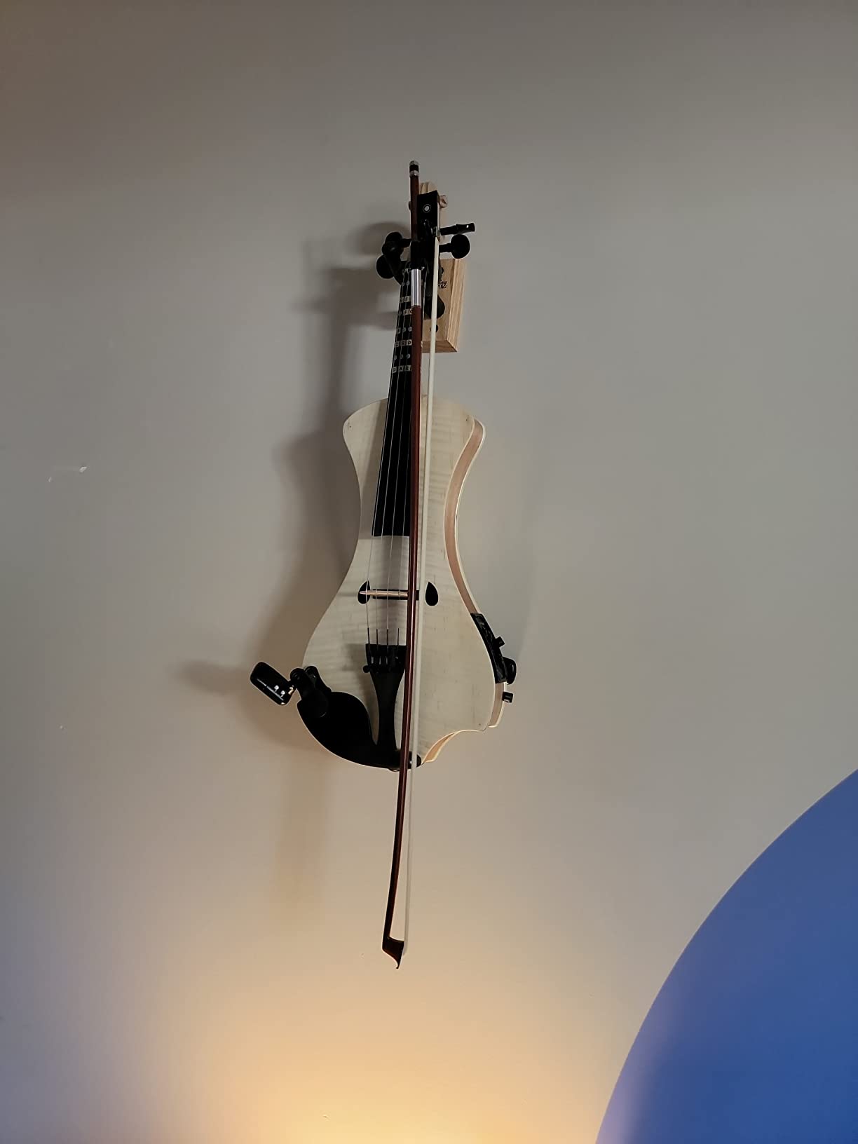 Electric Violin Bunnel NEXT (clear) Outfit 4/4 Full Size (HONEY) - with Carrying Case and Accessories from Kennedy Violins customer photo 1