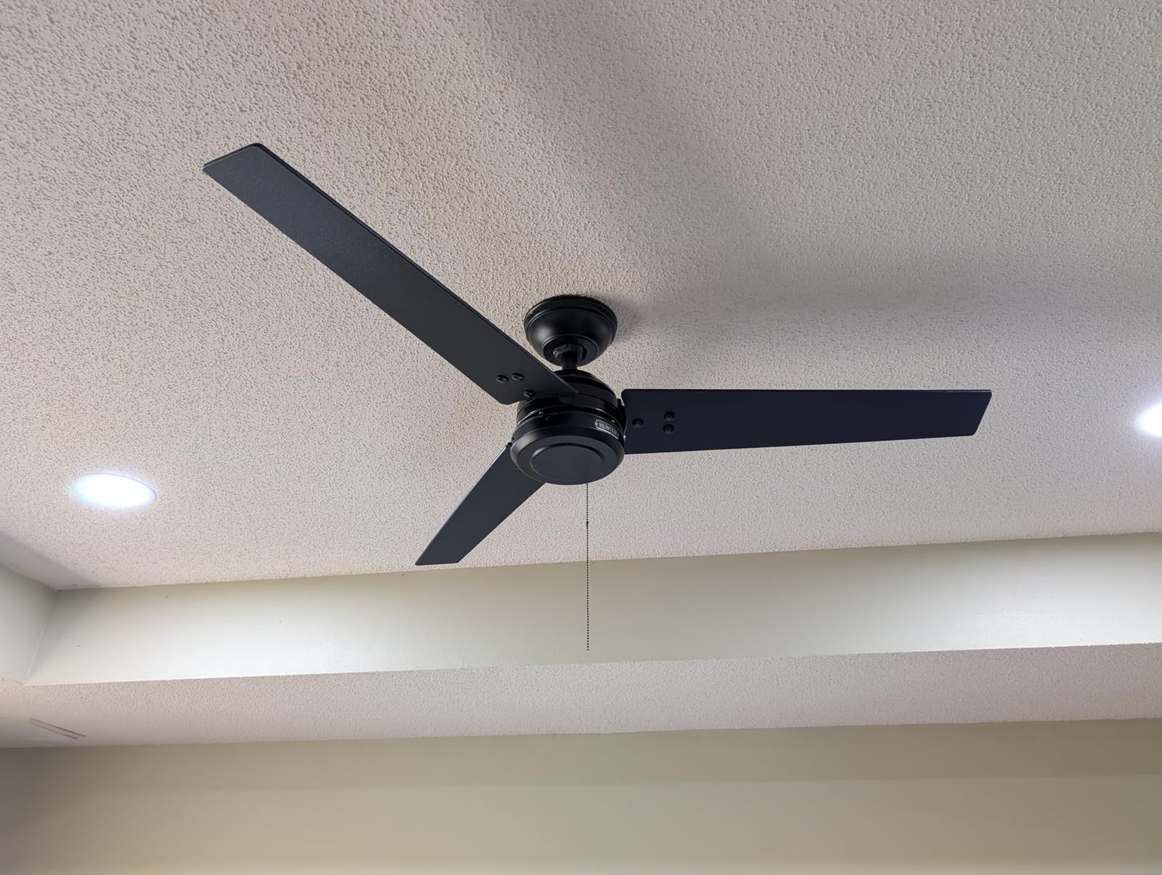 Hunter 52 inch Outdoor or Indoor Ceiling Fan No Light - Black Ceiling Fan without Light, For Patio, Porch, Garage, or Living Room, Standard Mount, 3 Blades, Pull Chain - Cassius 59264, Matte Black customer photo 1