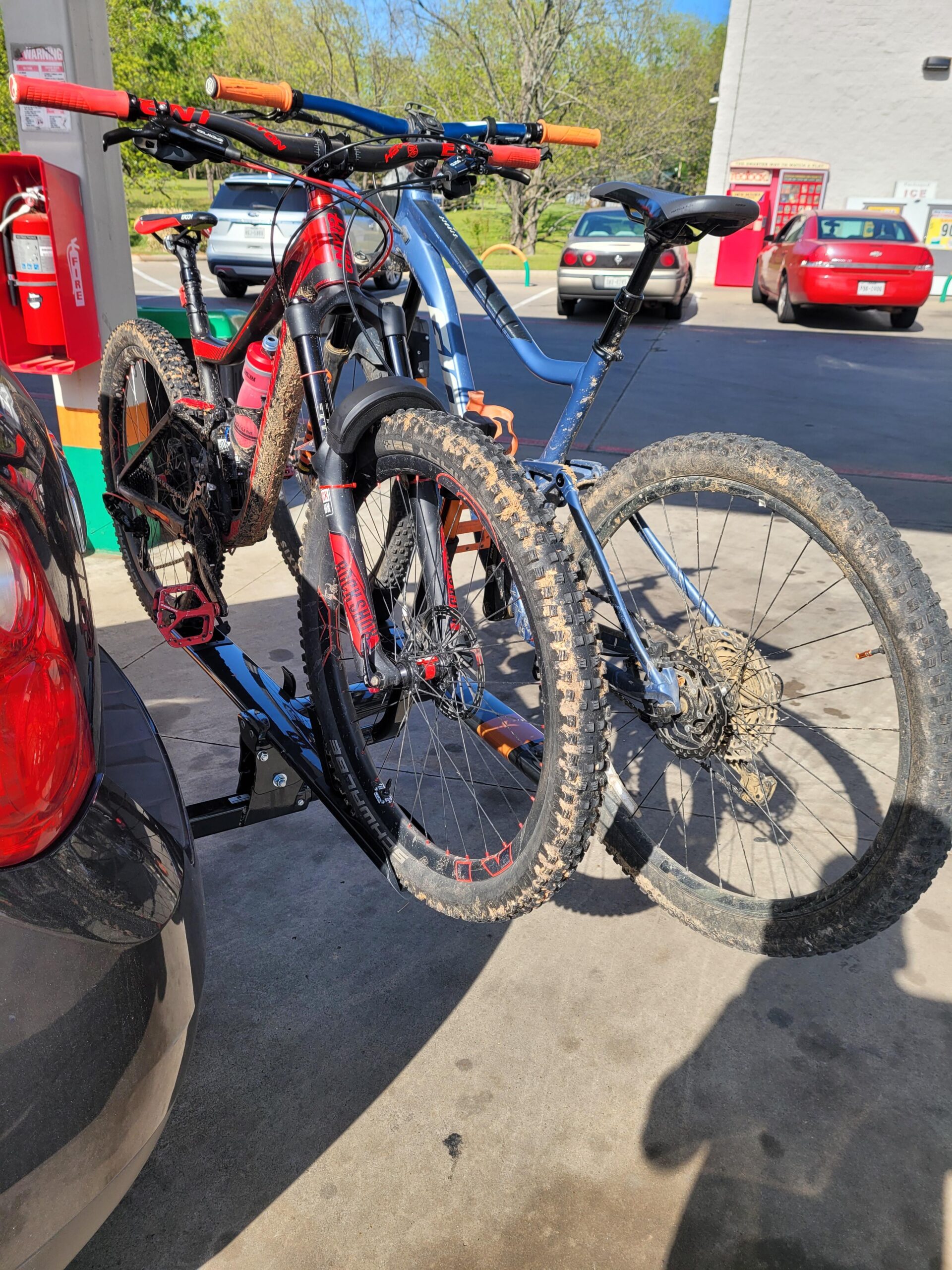Kuat Sherpa 2.0 Durable Lightweight Aluminum Compact 2 Bike Hitch Rack customer photo 1