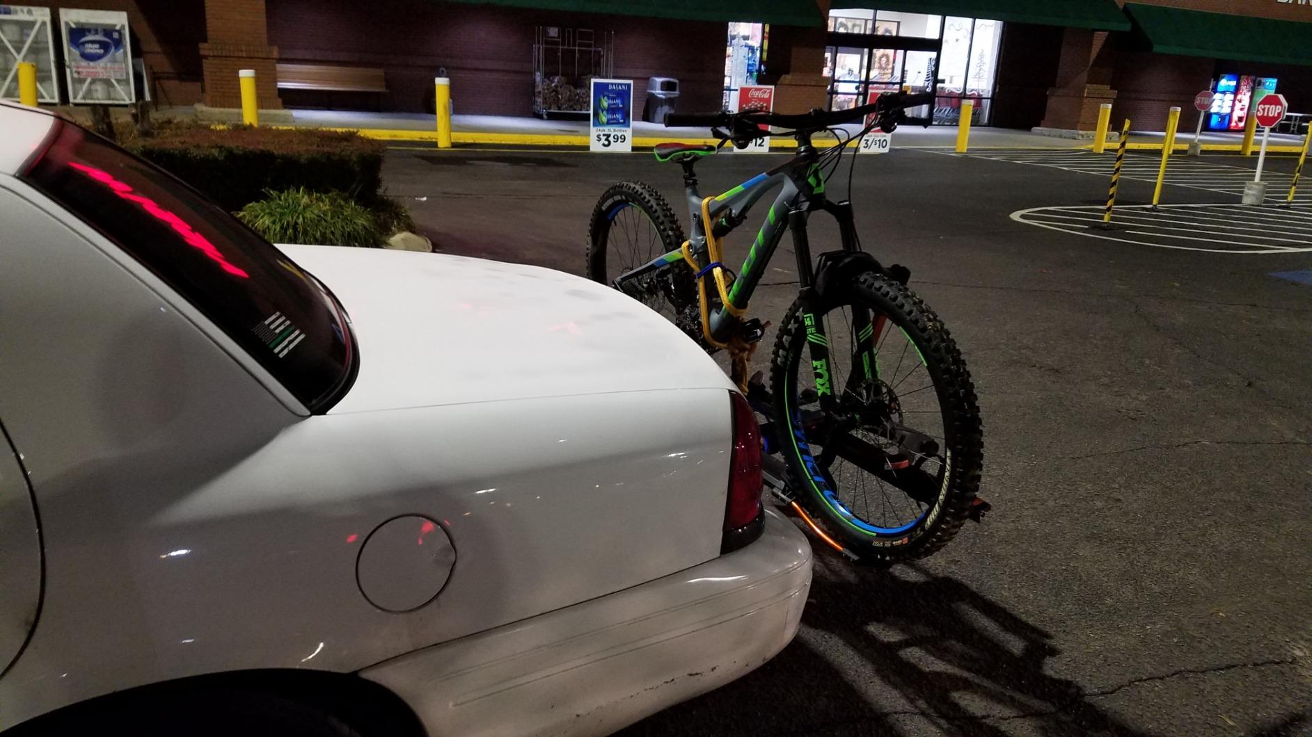 Kuat NV 2.0 2-Bike Hitch Rack with Trail Doc customer photo 2