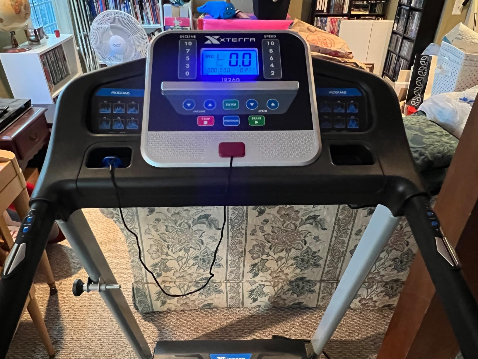 XTERRA Fitness Premium Folding Smart Treadmill, Compact Design, 250+ LB Weight Capacity, Powerful Motor, XTERRA+ Fitness App Included with Purchase customer photo 1